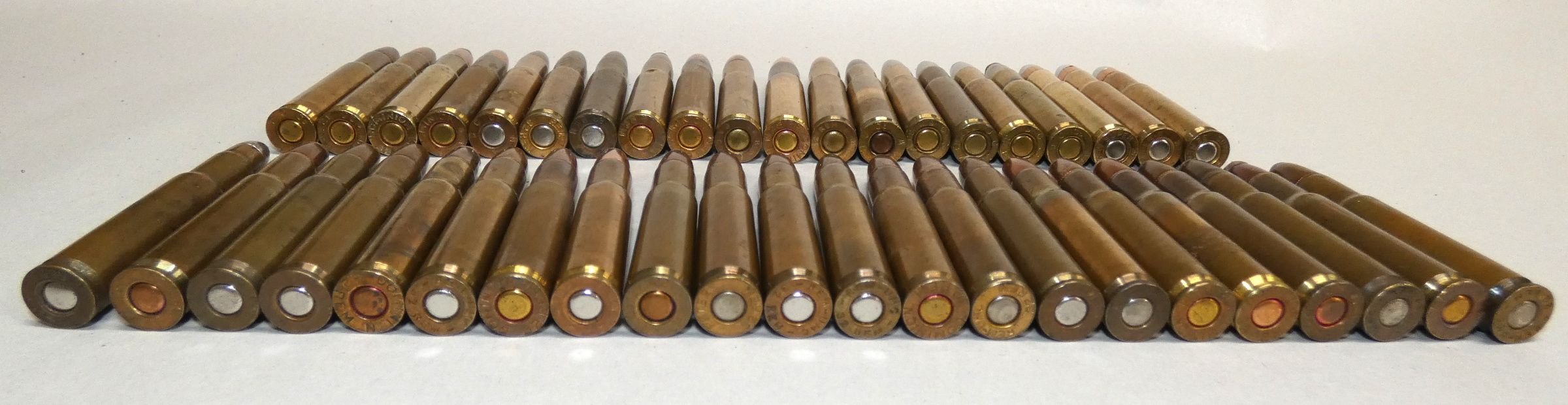 Photo of 32 REMINGTON - Mixed Vintage ammunition - 42 rounds