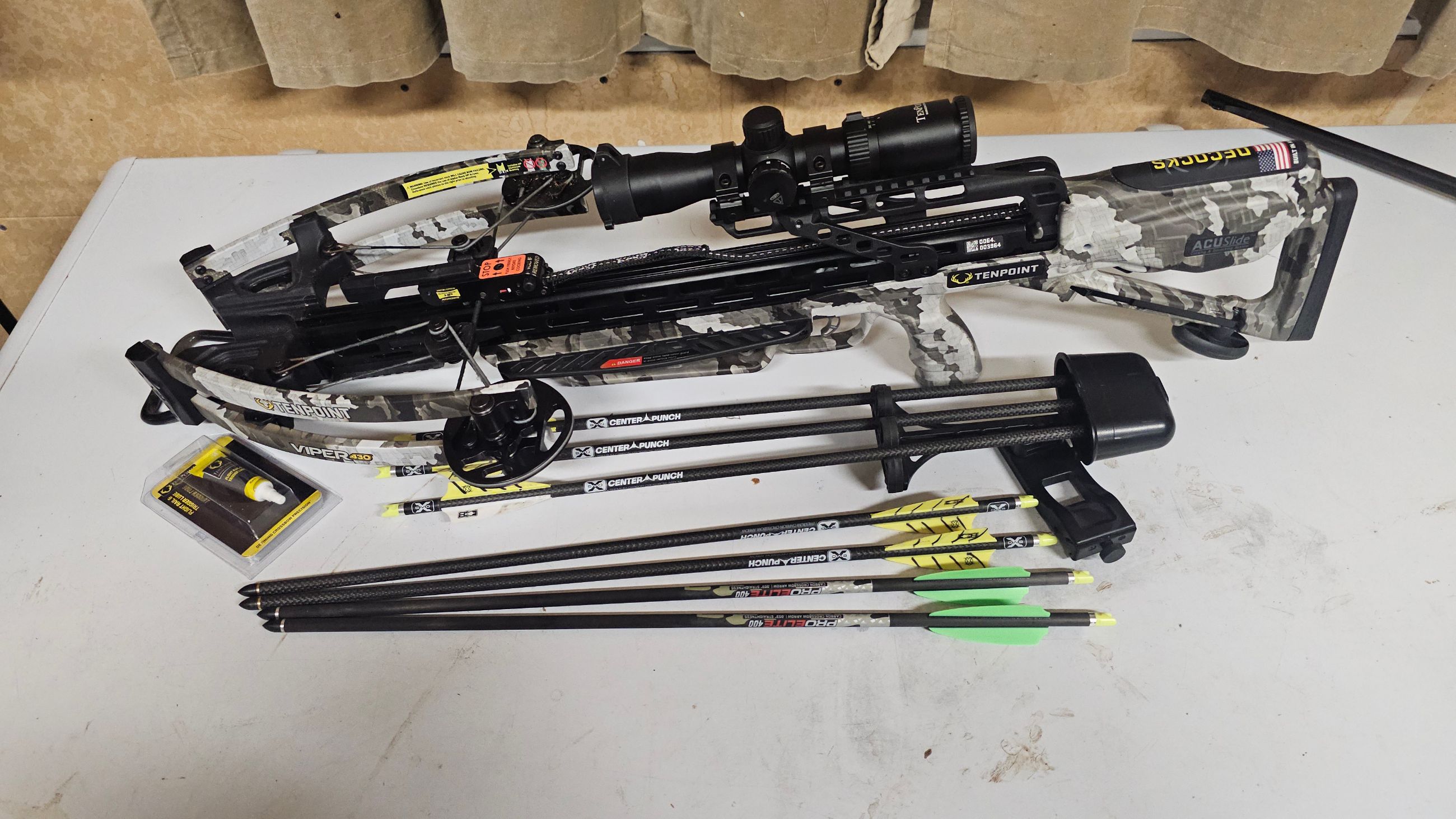 Photo of 2025 Tenpoint Viper 430 crossbow
