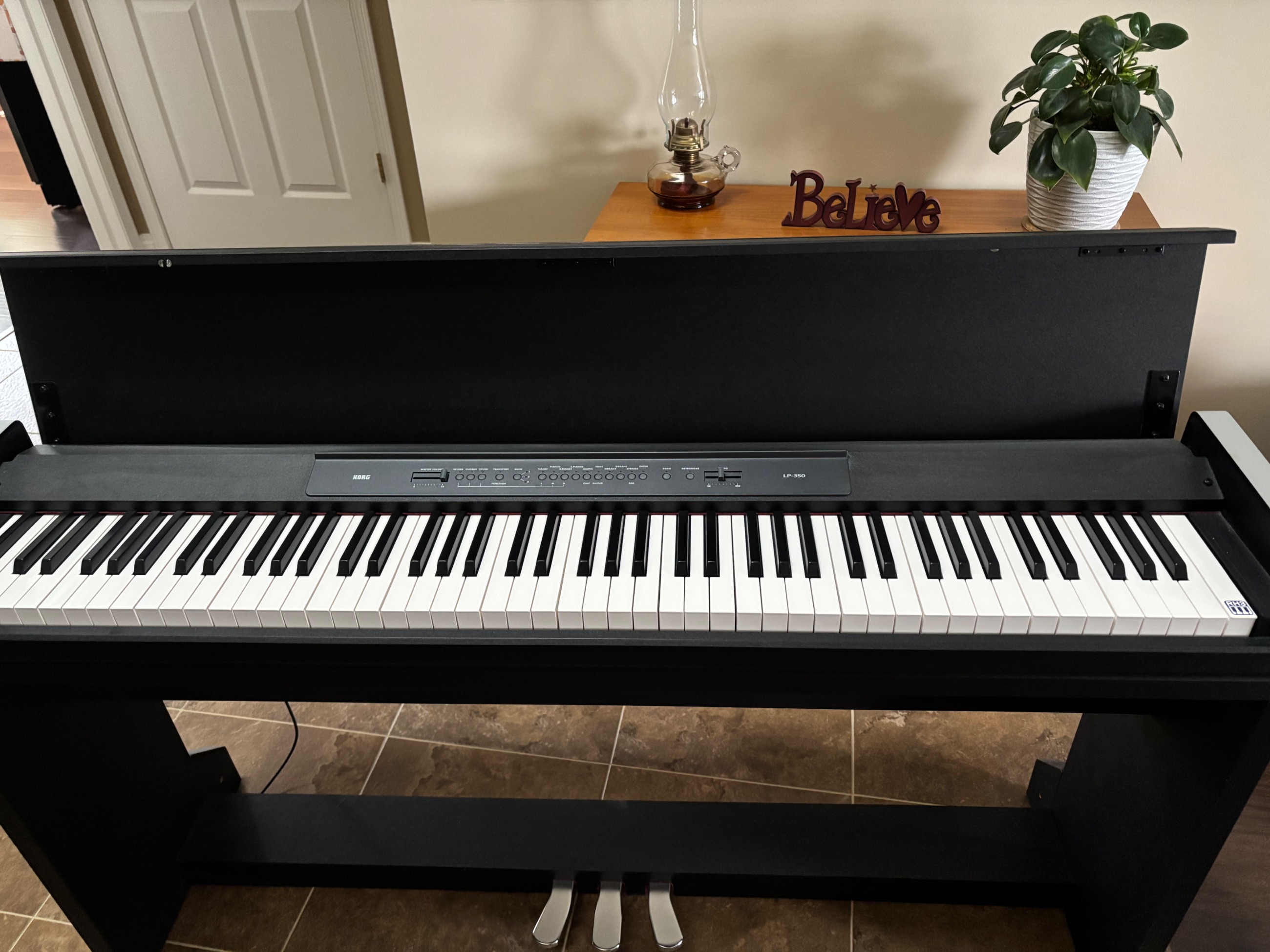 Photo of Korg piano keyboard