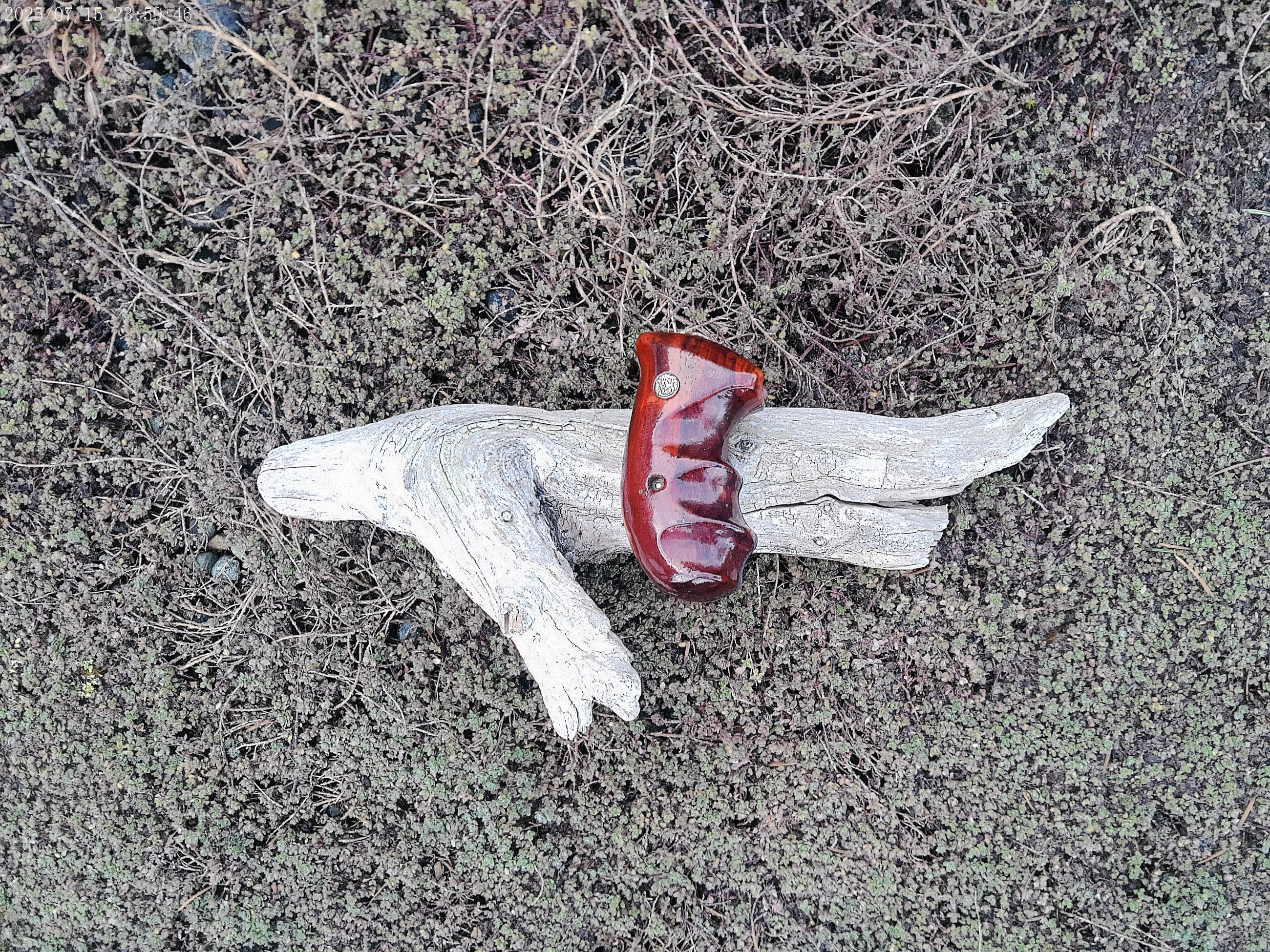 Photo of S&W Factory Original N Frame Round Butt Combat Grips