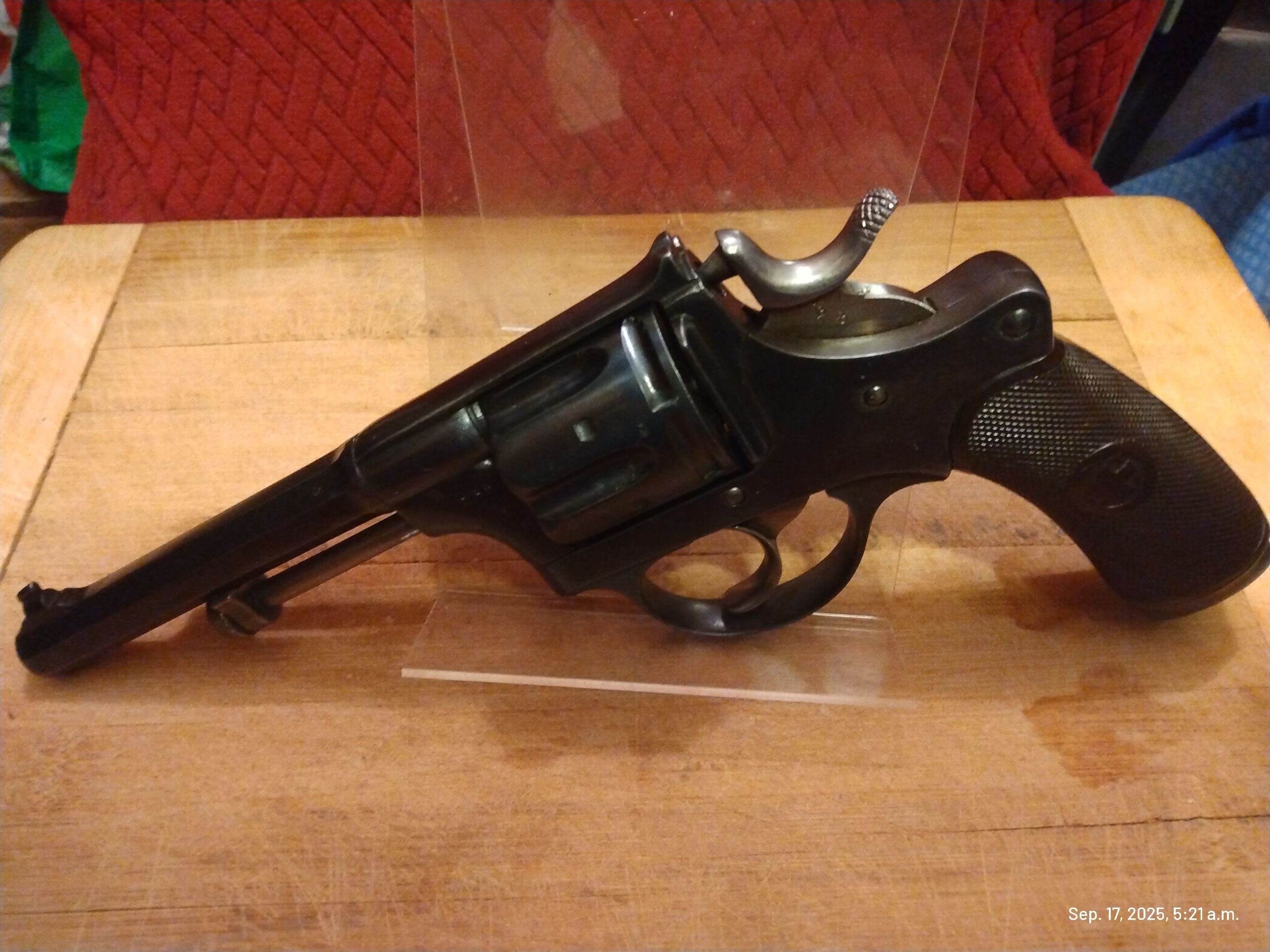 Photo of Swiss M1882 Service Antique Revolver, 7.5mm/32 S&W  Swiss Ordnance $43500