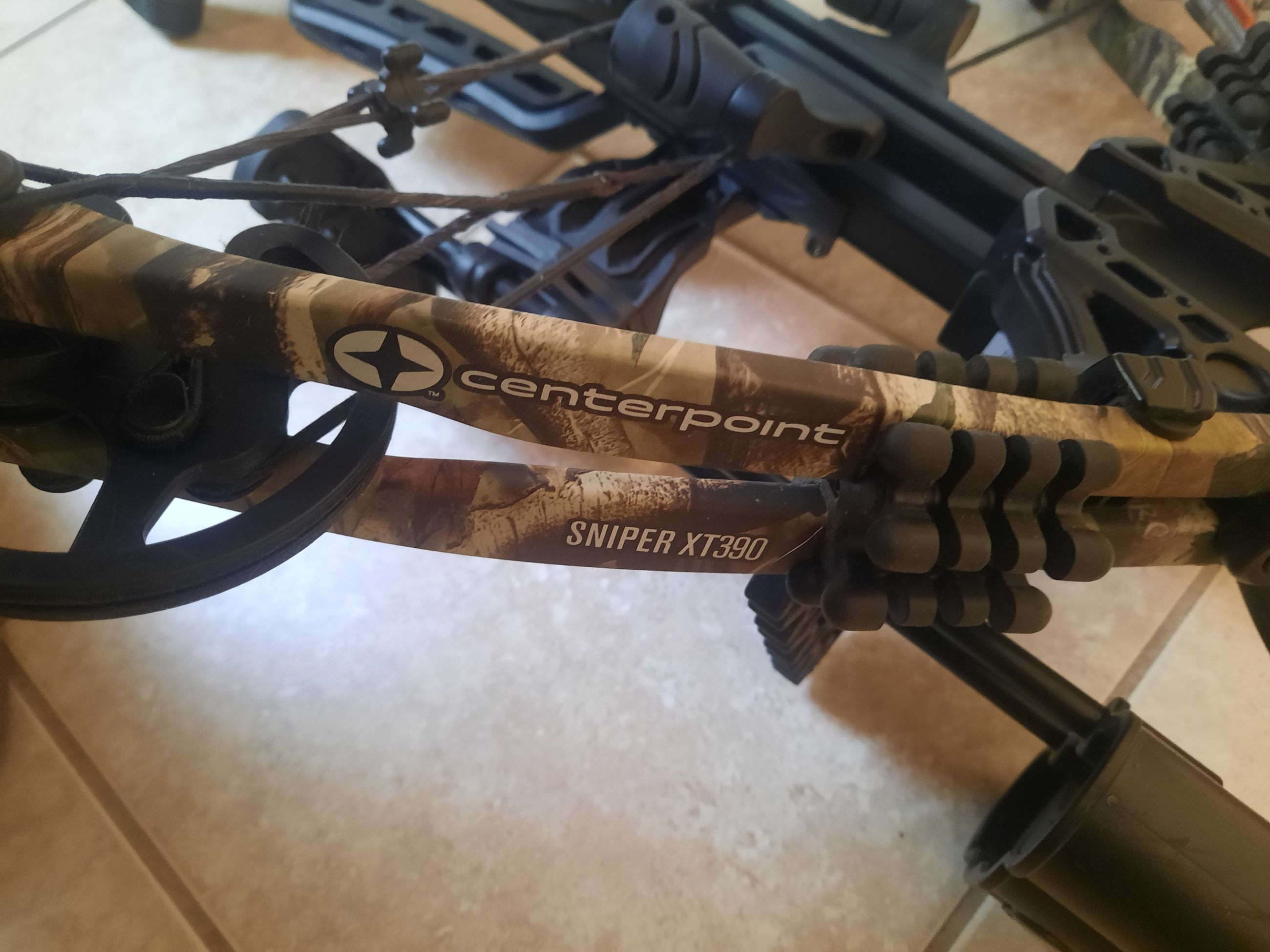 Photo of Centrepoint crossbow xt390