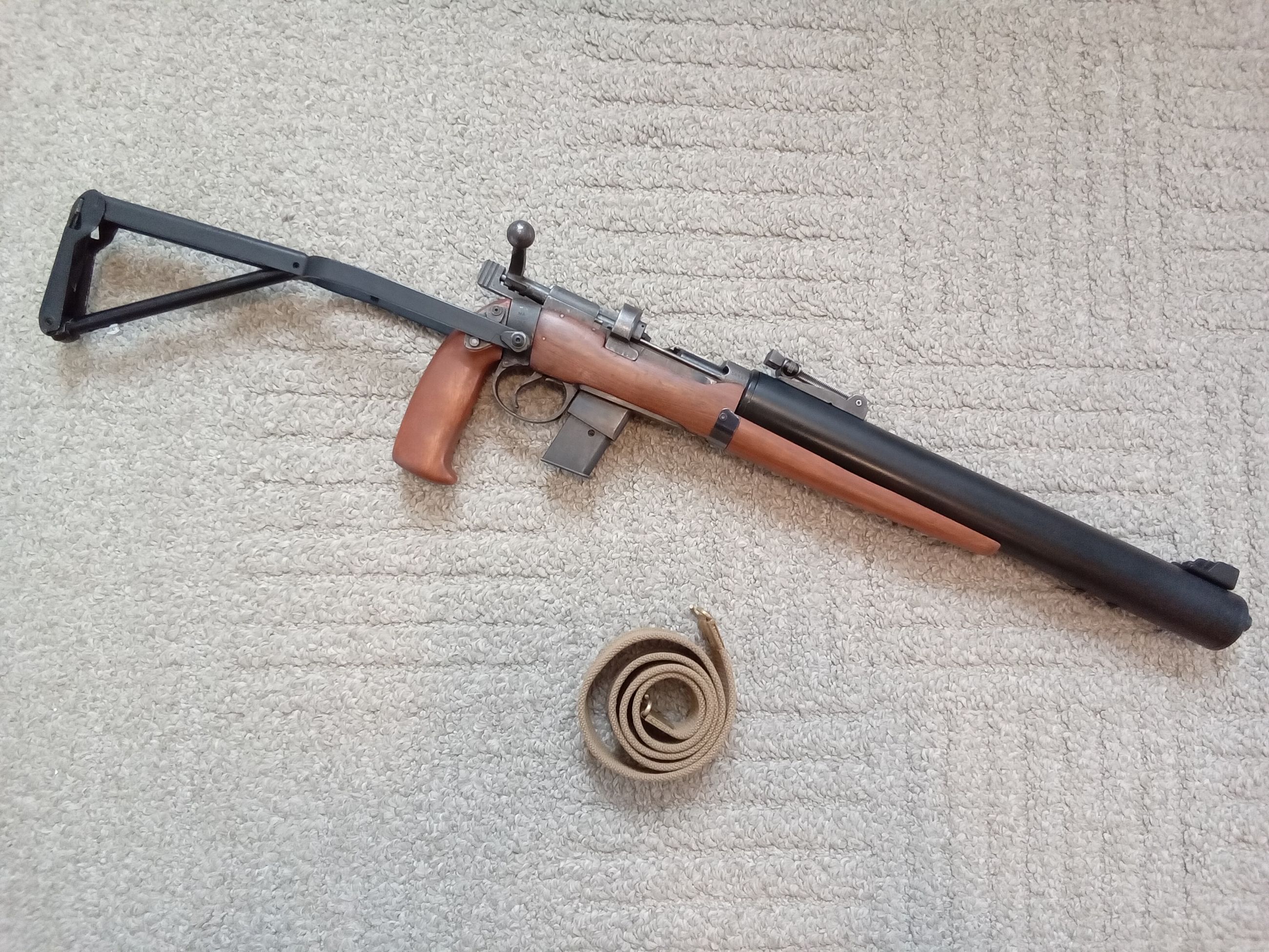 Photo of De Lisle Paratroopers Carbine reproduction. Price Reduced!