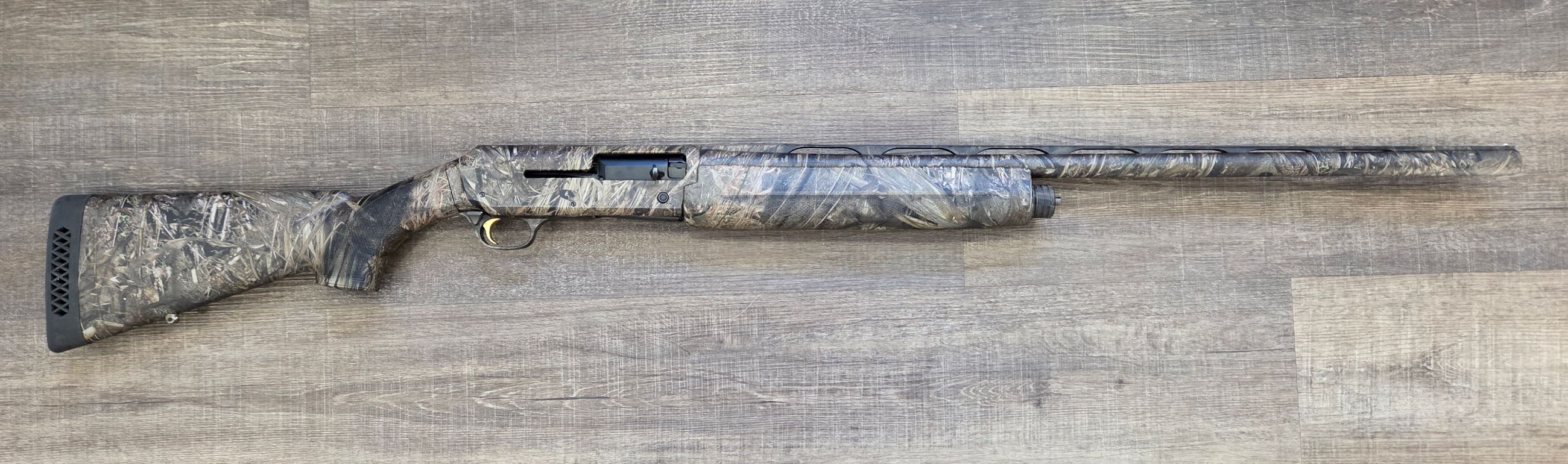 Photo of LNIB Browning Silver Mossy Oak Duck Blind camo 12 gauge 