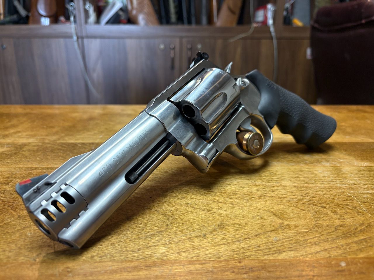 Photo of Smith and Wesson 460V .460 S&W