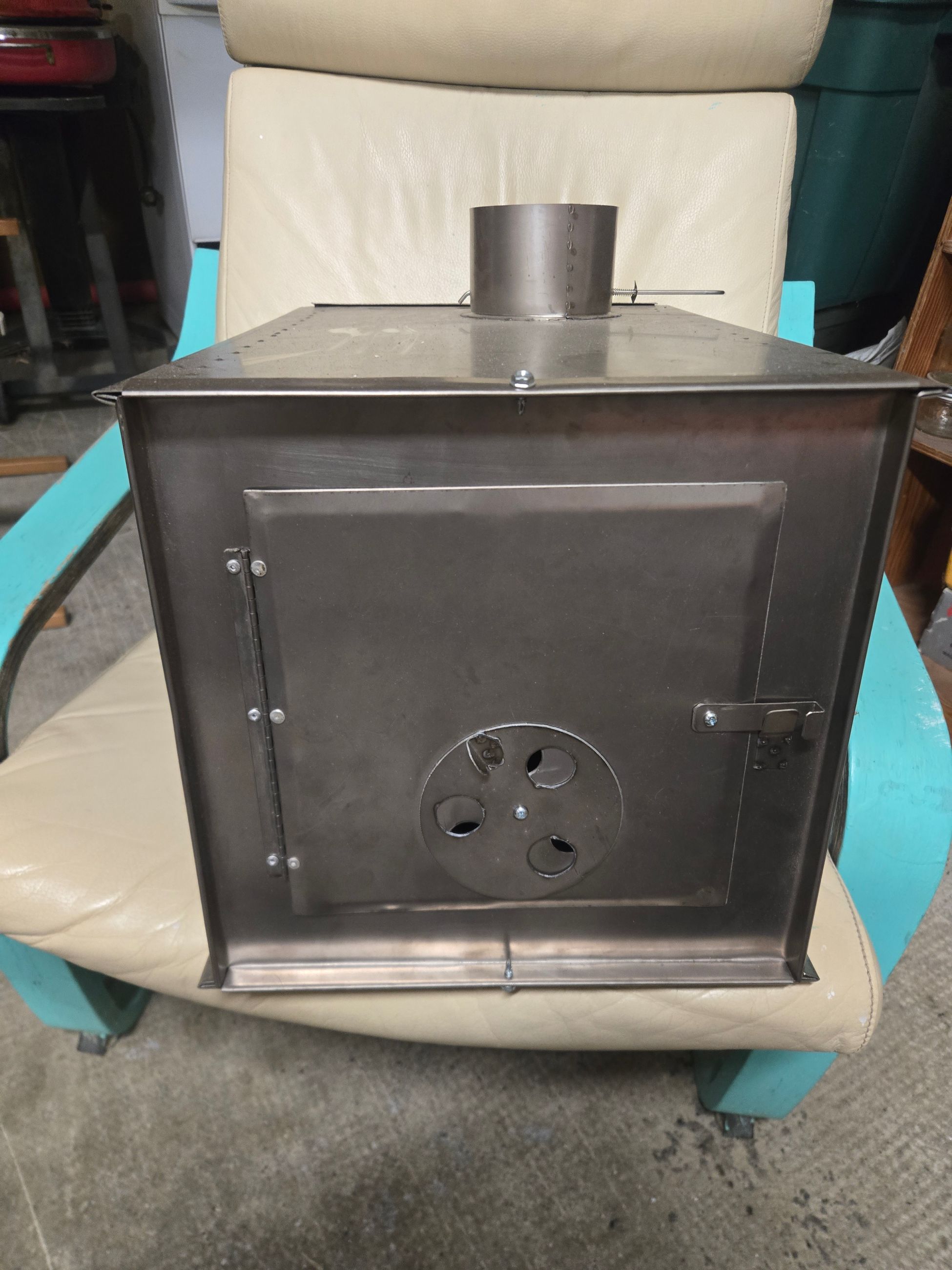 Photo of Canadian mountain titanium stove