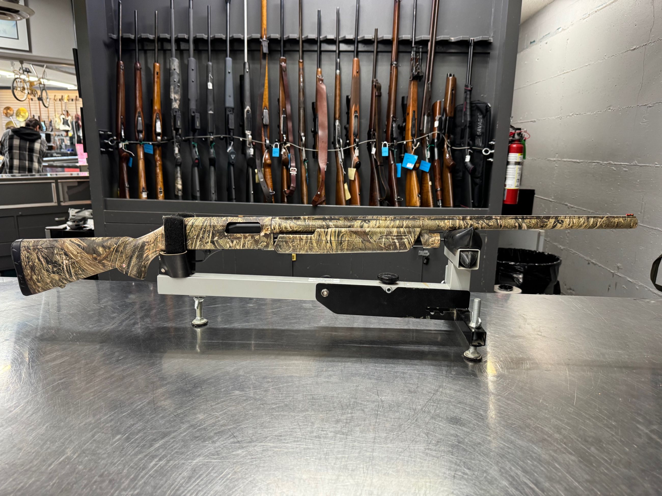 Photo of WINCHESTER SXP 12 GAUGE SHOT GUN WATER FOWL HUNTER REAL TREE CAMO 28" BARREL 