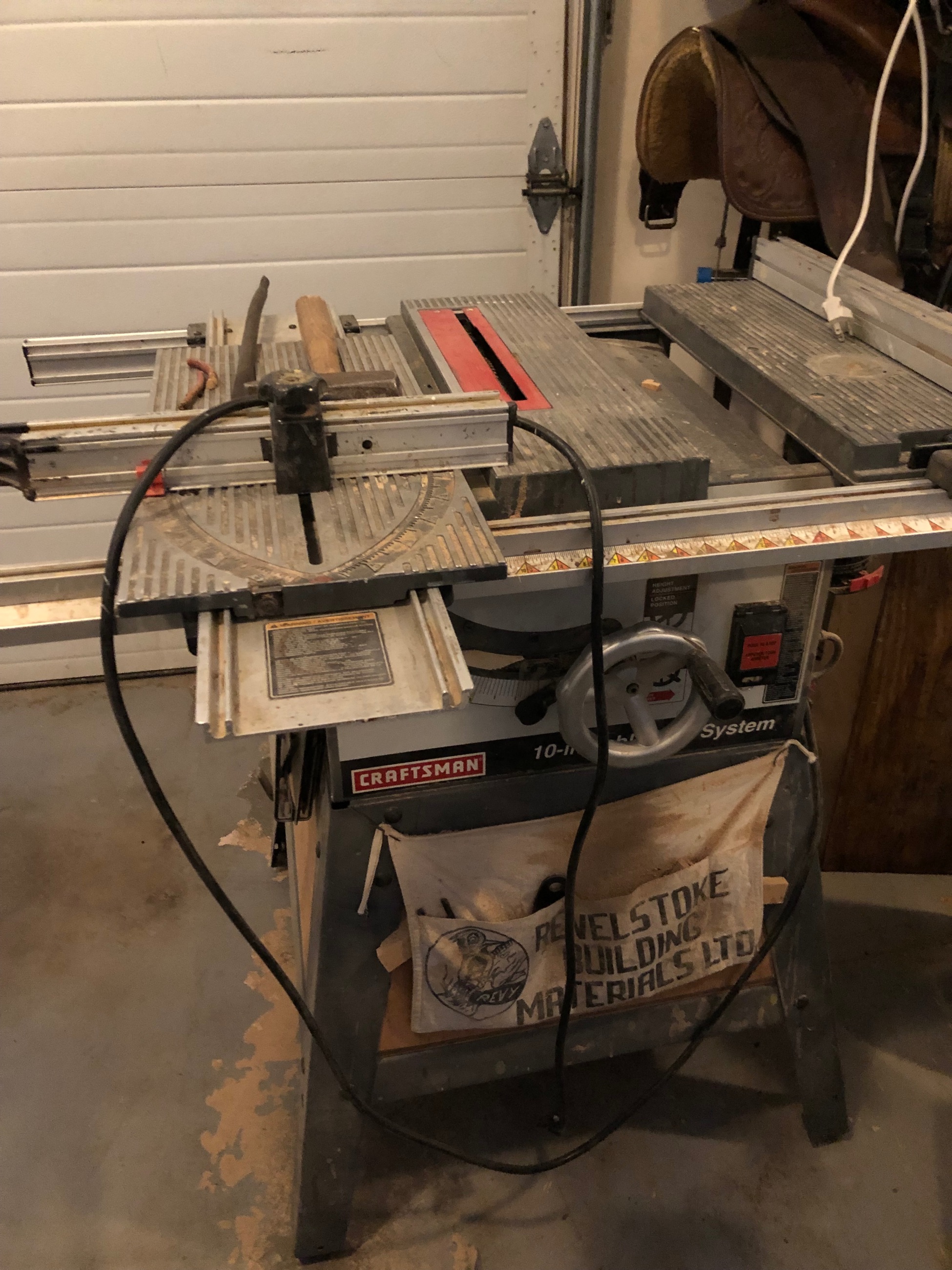 Photo of Table Saw