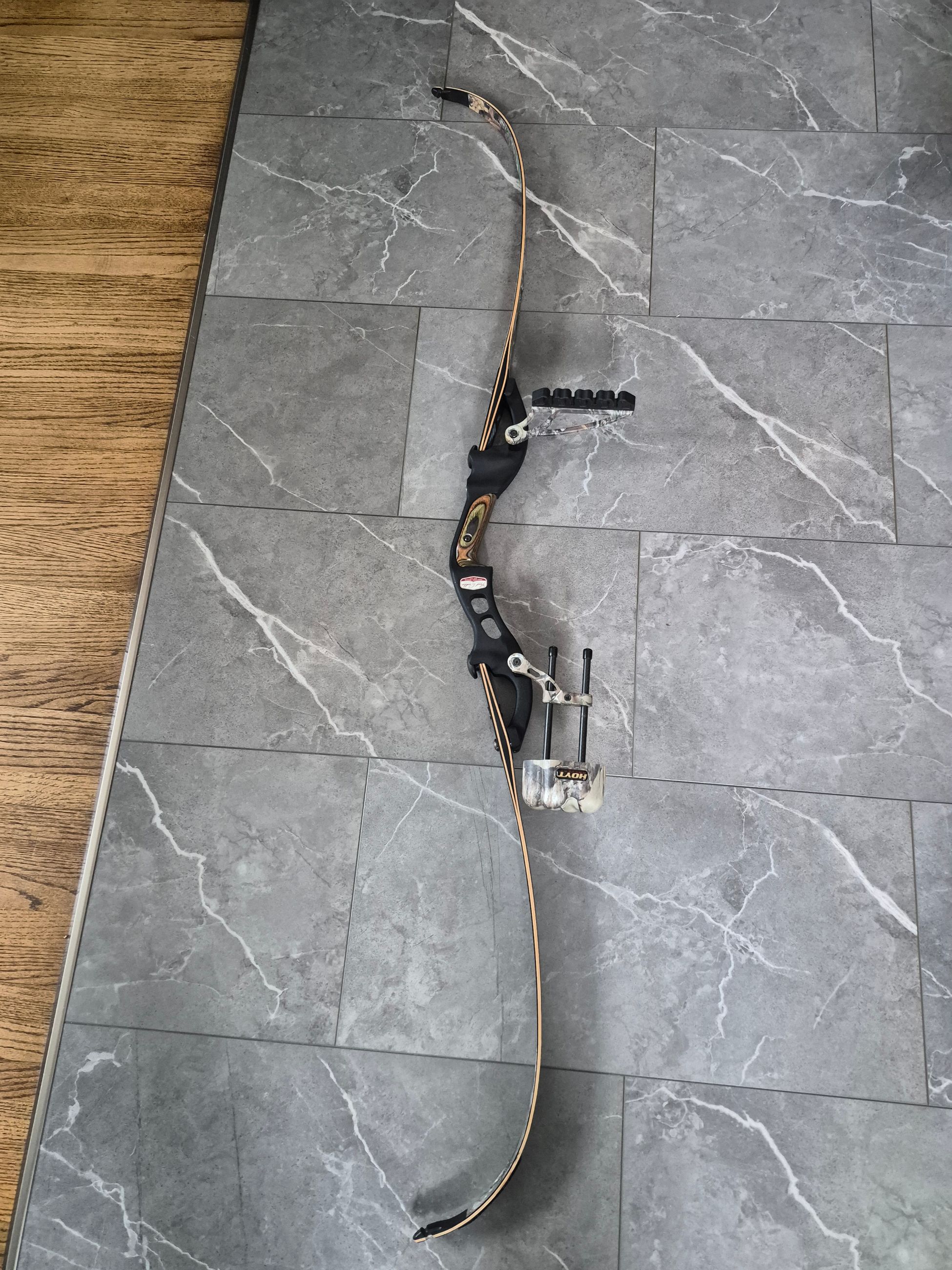 Photo of  Hoyt Right hand Buffalo Recurve Takedown Bow 