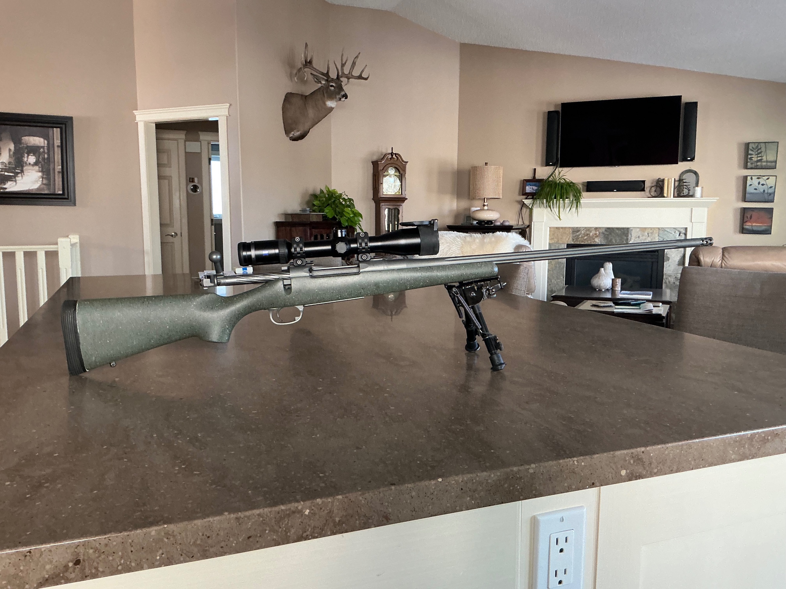 Photo of Ultimate Game Hammer, Legendary Arms 35 Whelen