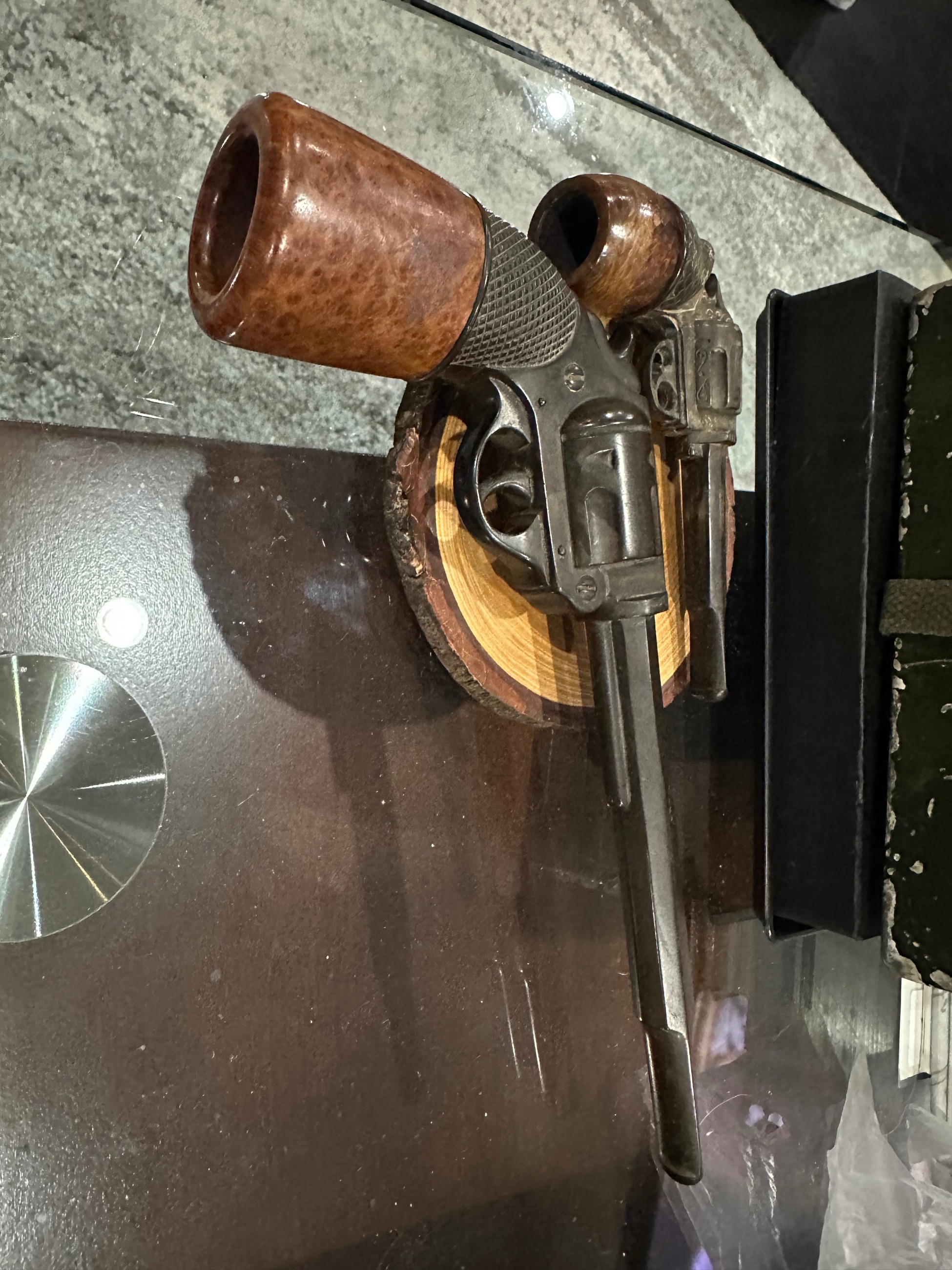 Photo of Unique hand carved briar bowl, smoking pipes