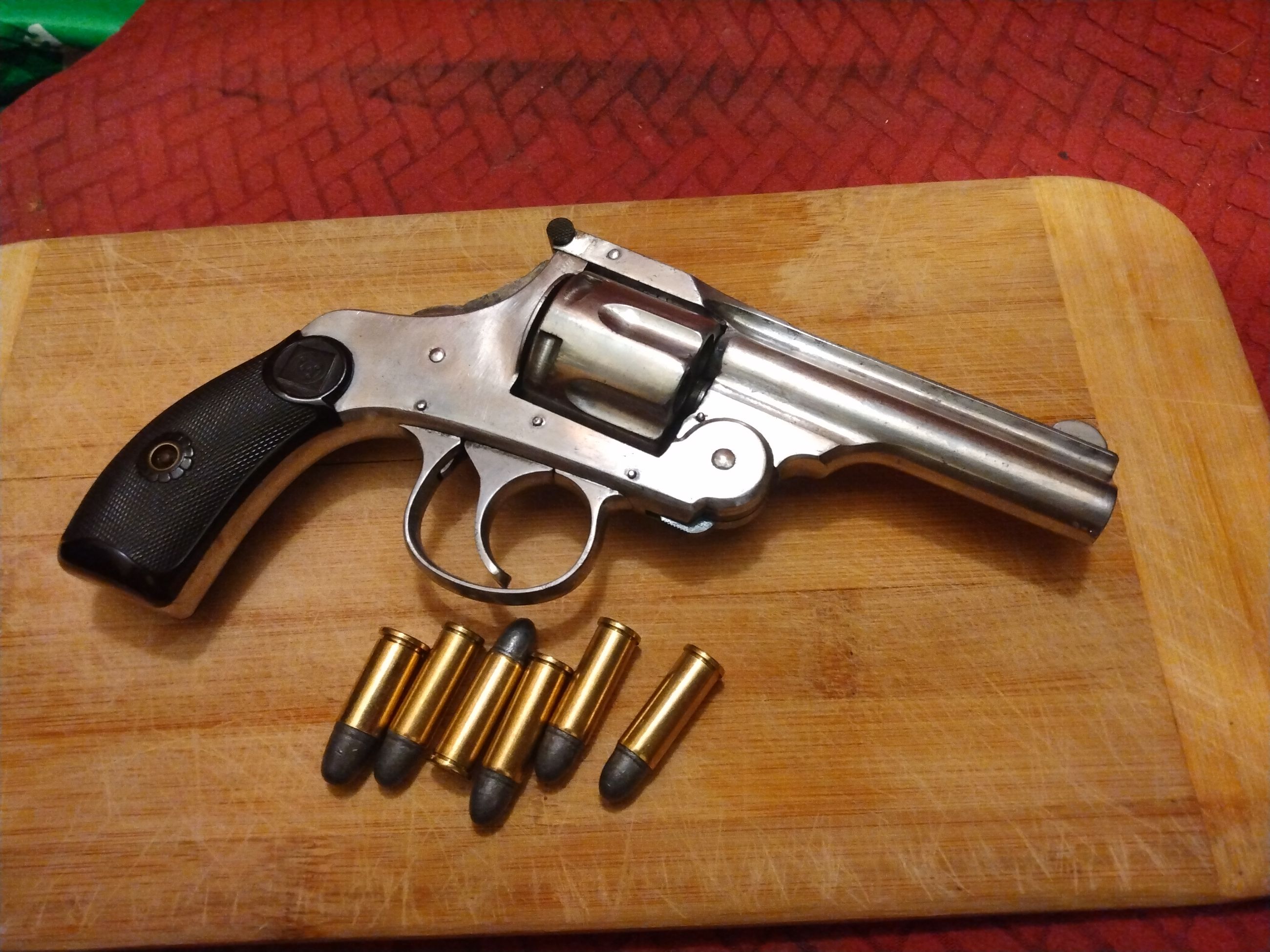 Photo of Harrington & Richardson compact Top Break Double Action Model 2 Variation 6 Auto Eject Antique Revolver $3450 