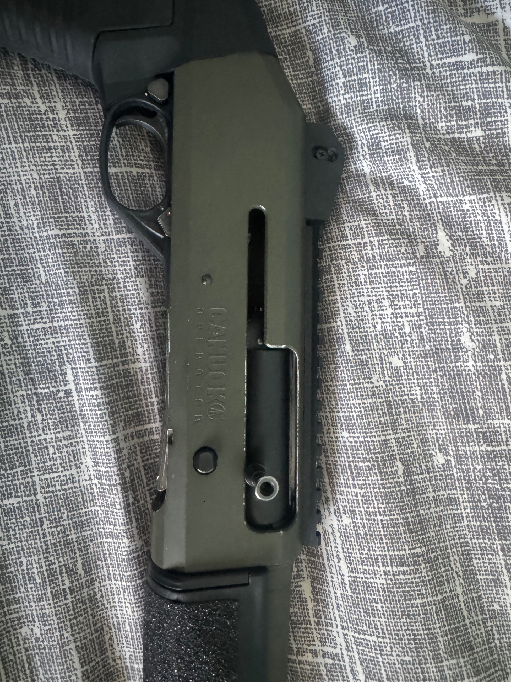 Photo of Canuck operator 12 gauge 