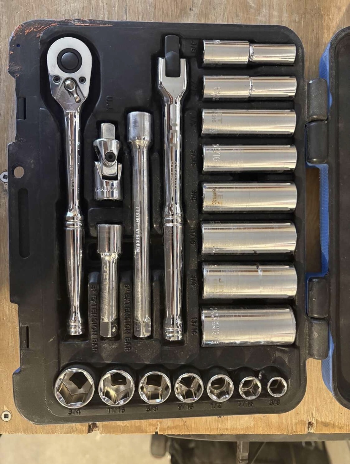 Photo of Jet 3/8 Socket Wrench Set