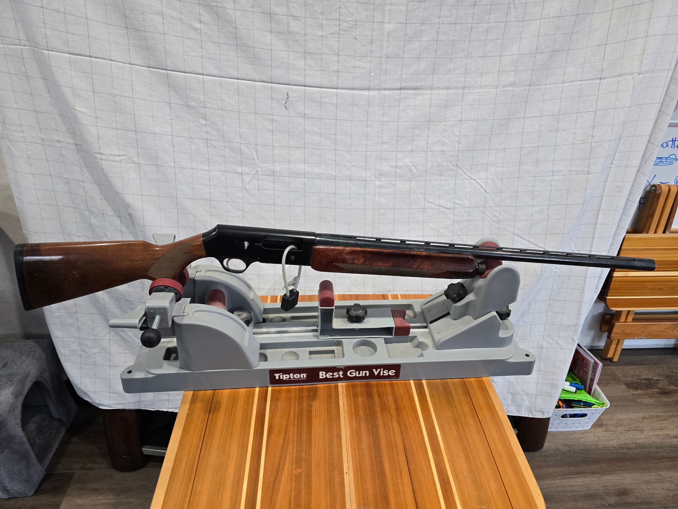Photo of Browning b80