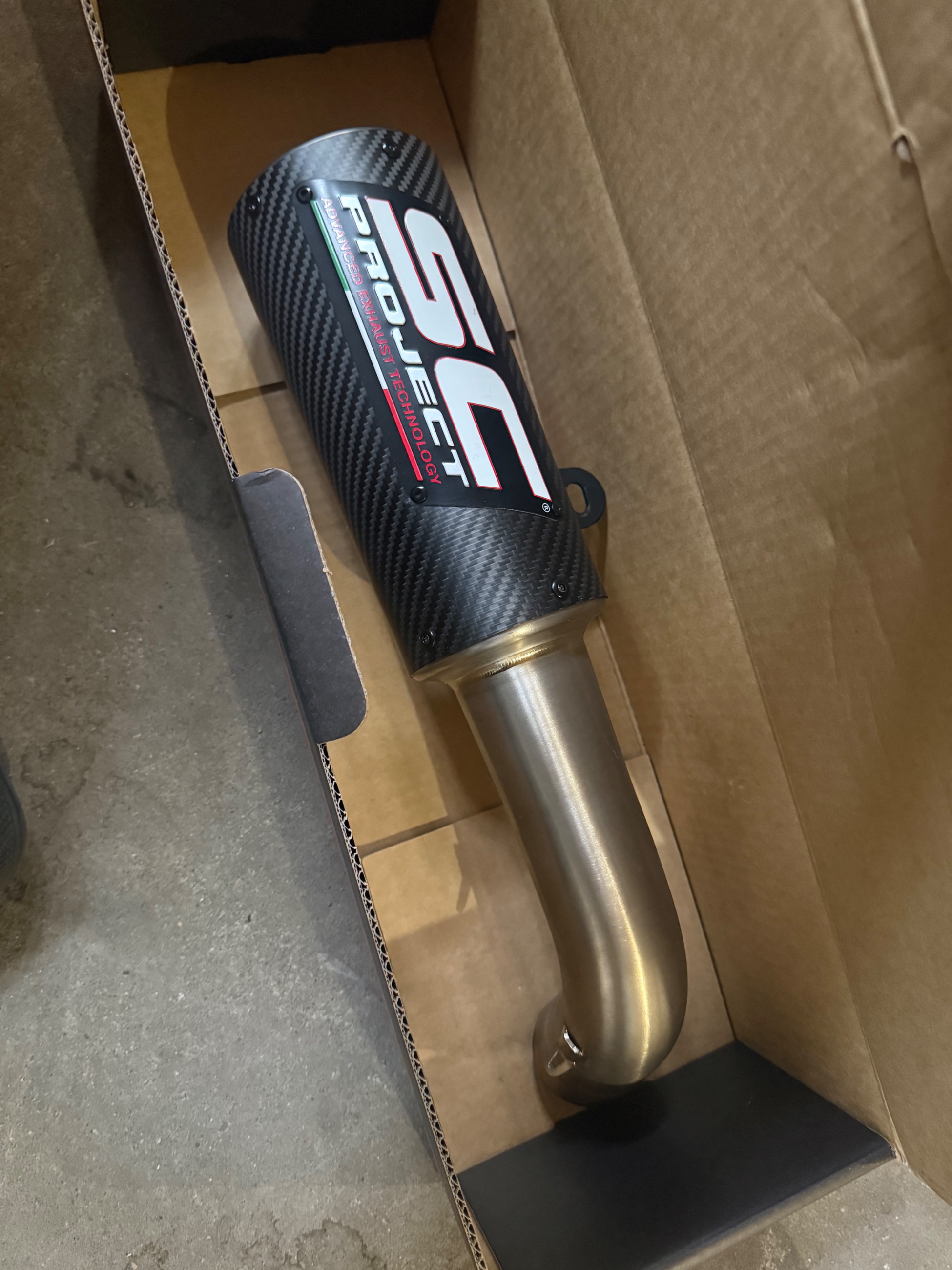 Photo of SC slip on exhausts/ de cat pipe 