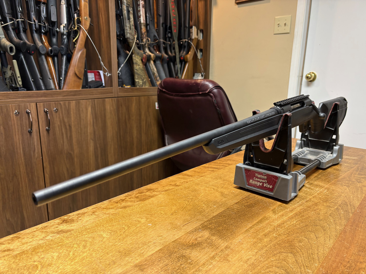 Photo of Left Hand Savage Axis .243