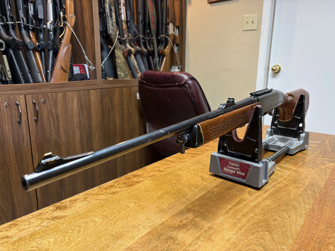 Photo of Remington 742 Woodsmaster BDL Deluxe .30-06