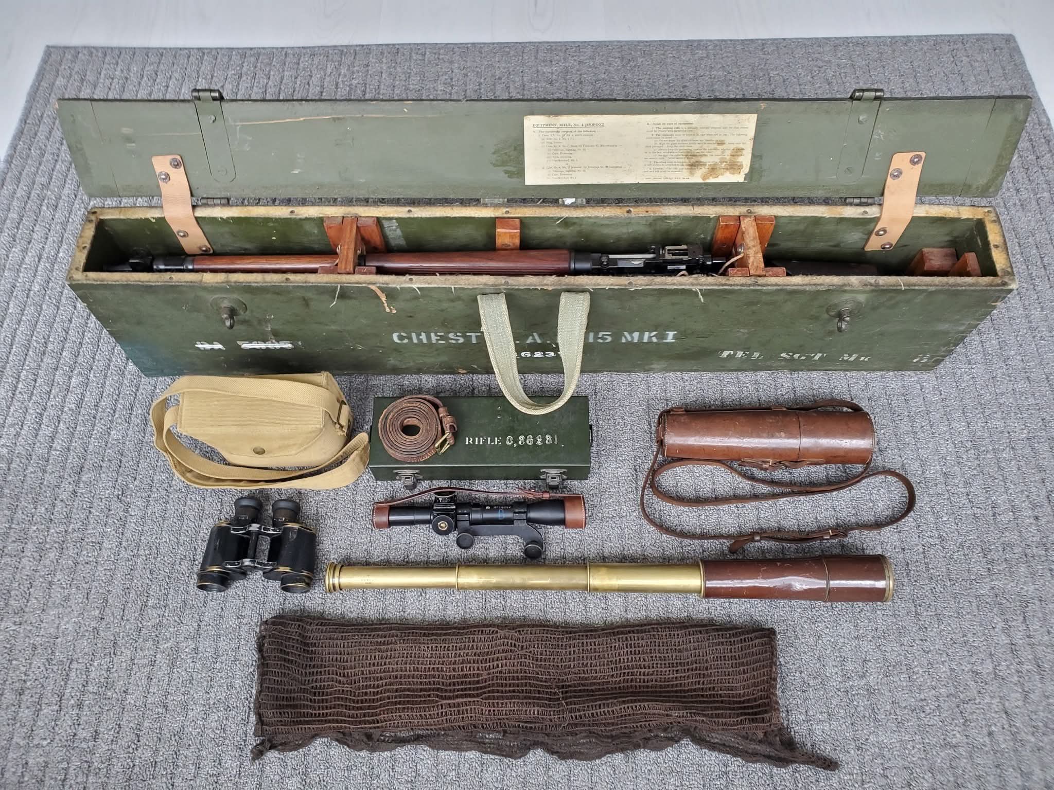 Photo of 1944 Lee-Enfield No. 4 Mk 1(T) Sniper w/ No. 32 3.5X Telescopic Sight & Transit Box - Matching rifle/telescope serial numbers