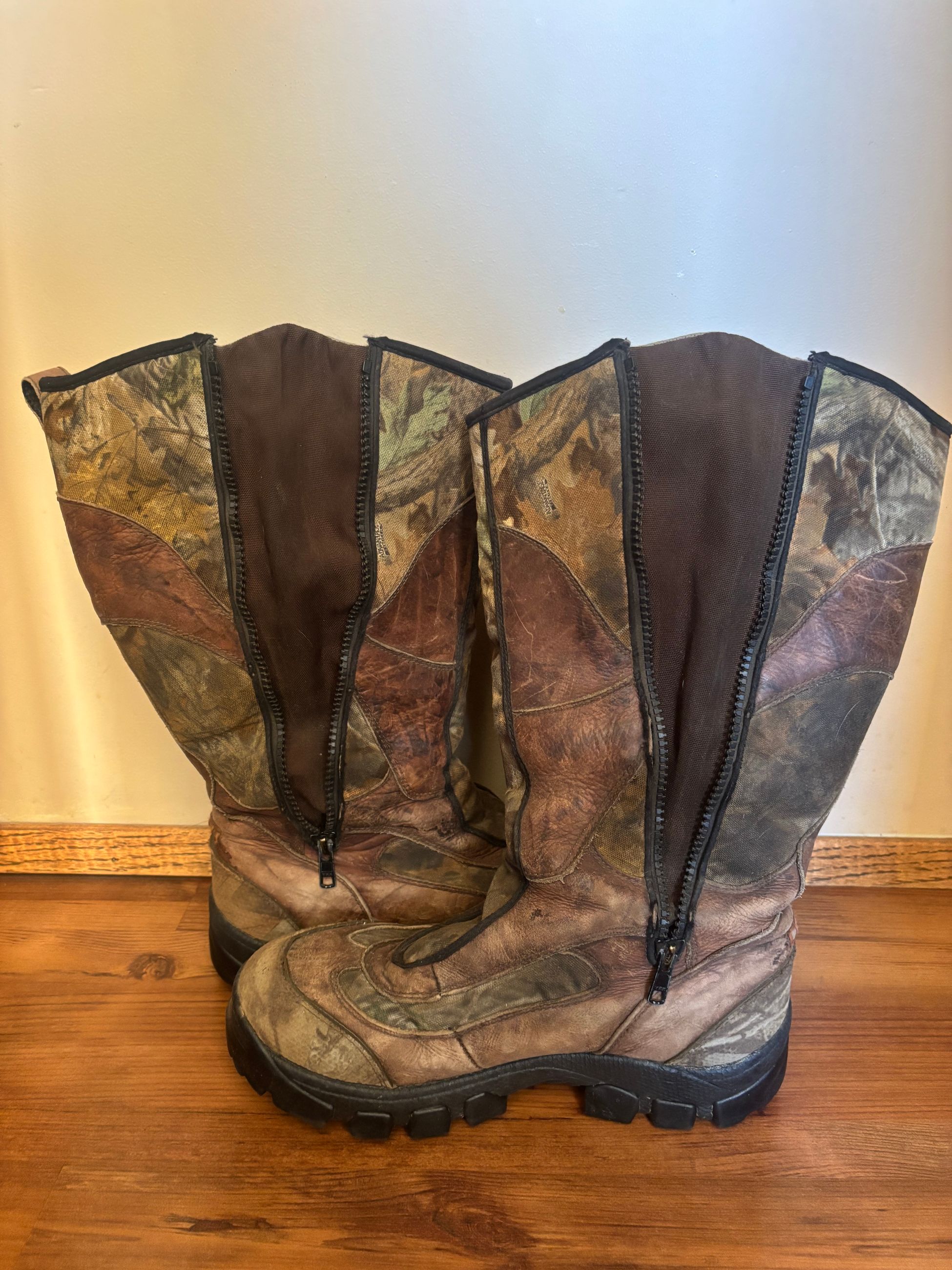 Photo of Irish Setter side zip 1000Gram  SOLD