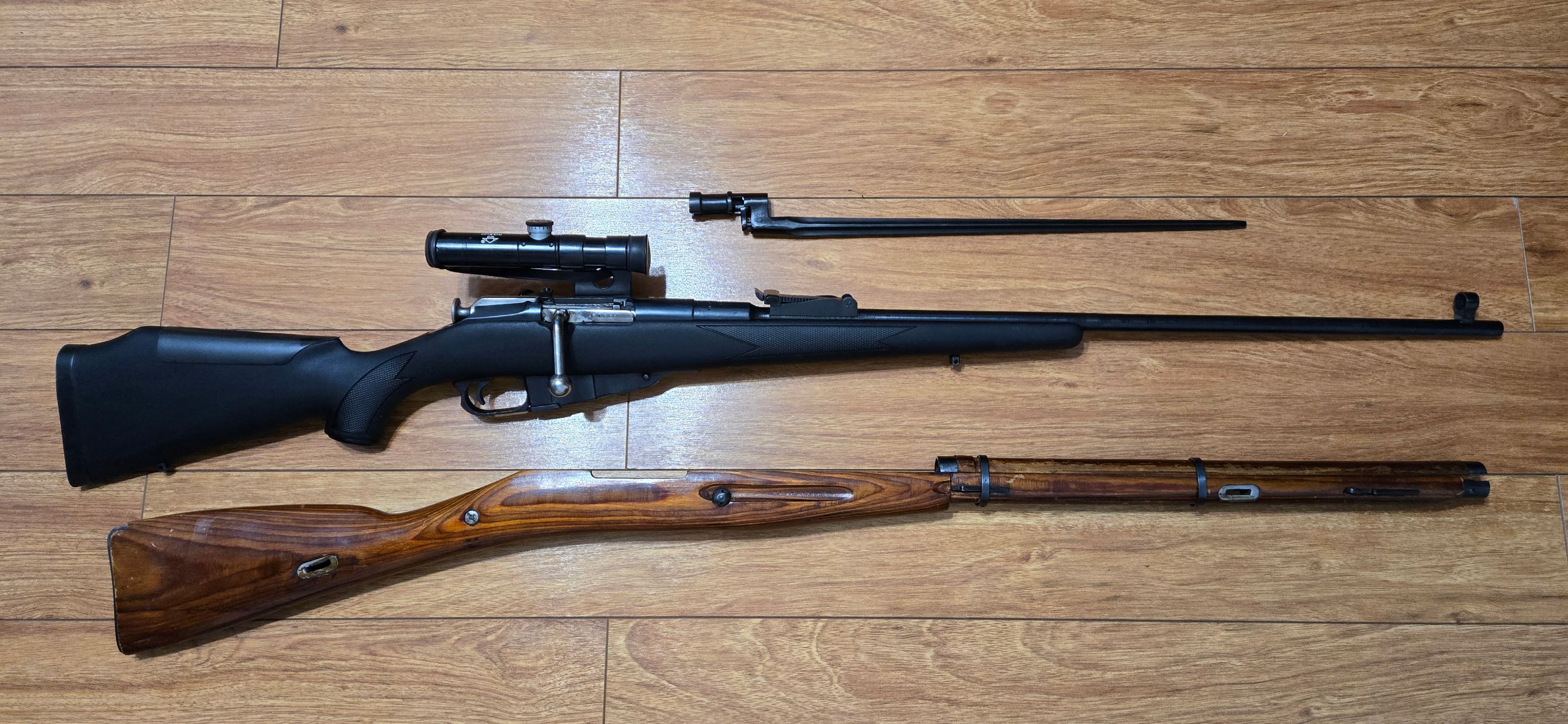 Photo of 1944 Mosin Nagant 91/30 7.62x54R Rifle