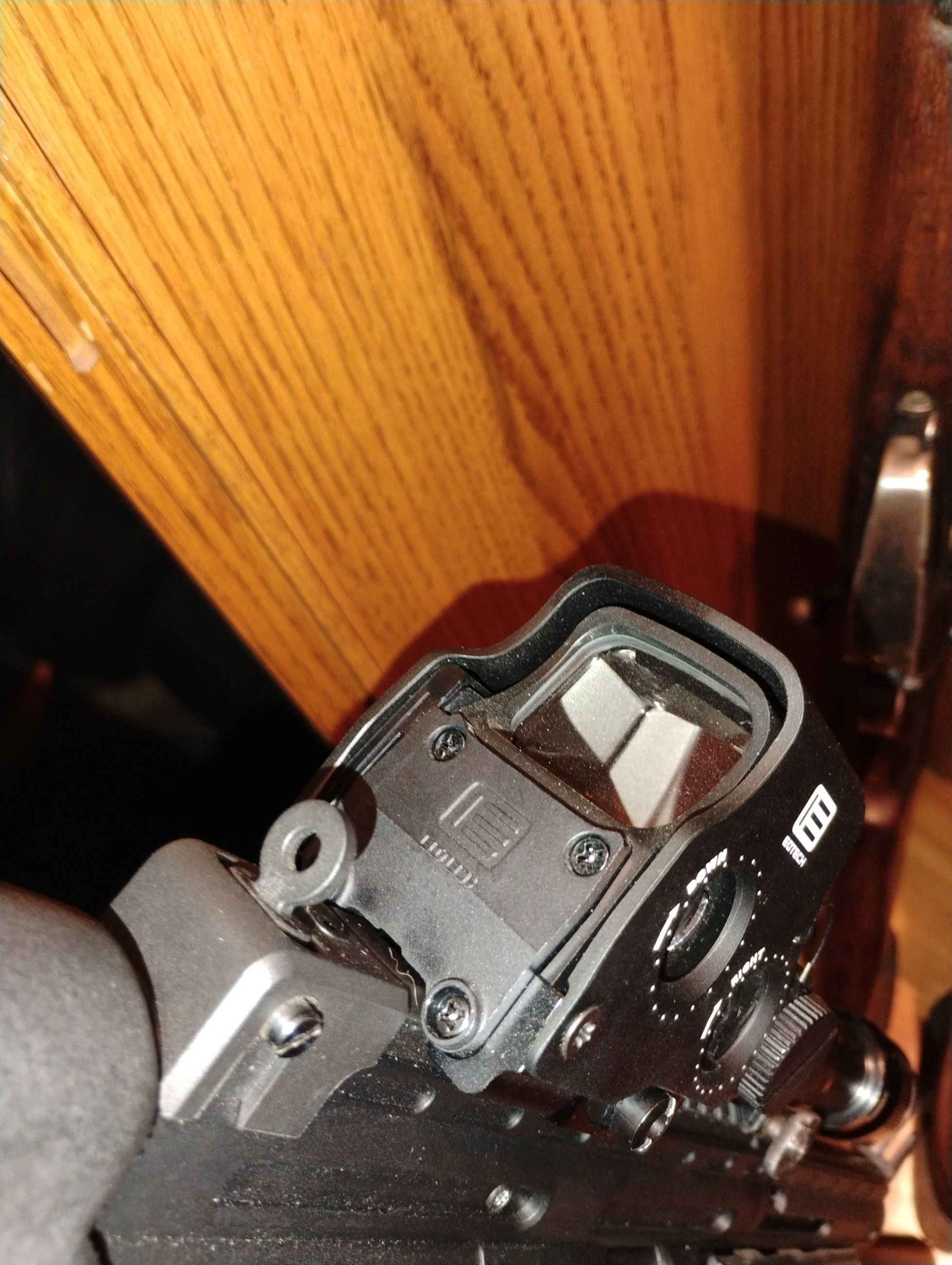 Photo of Top of the line Eotech replica.