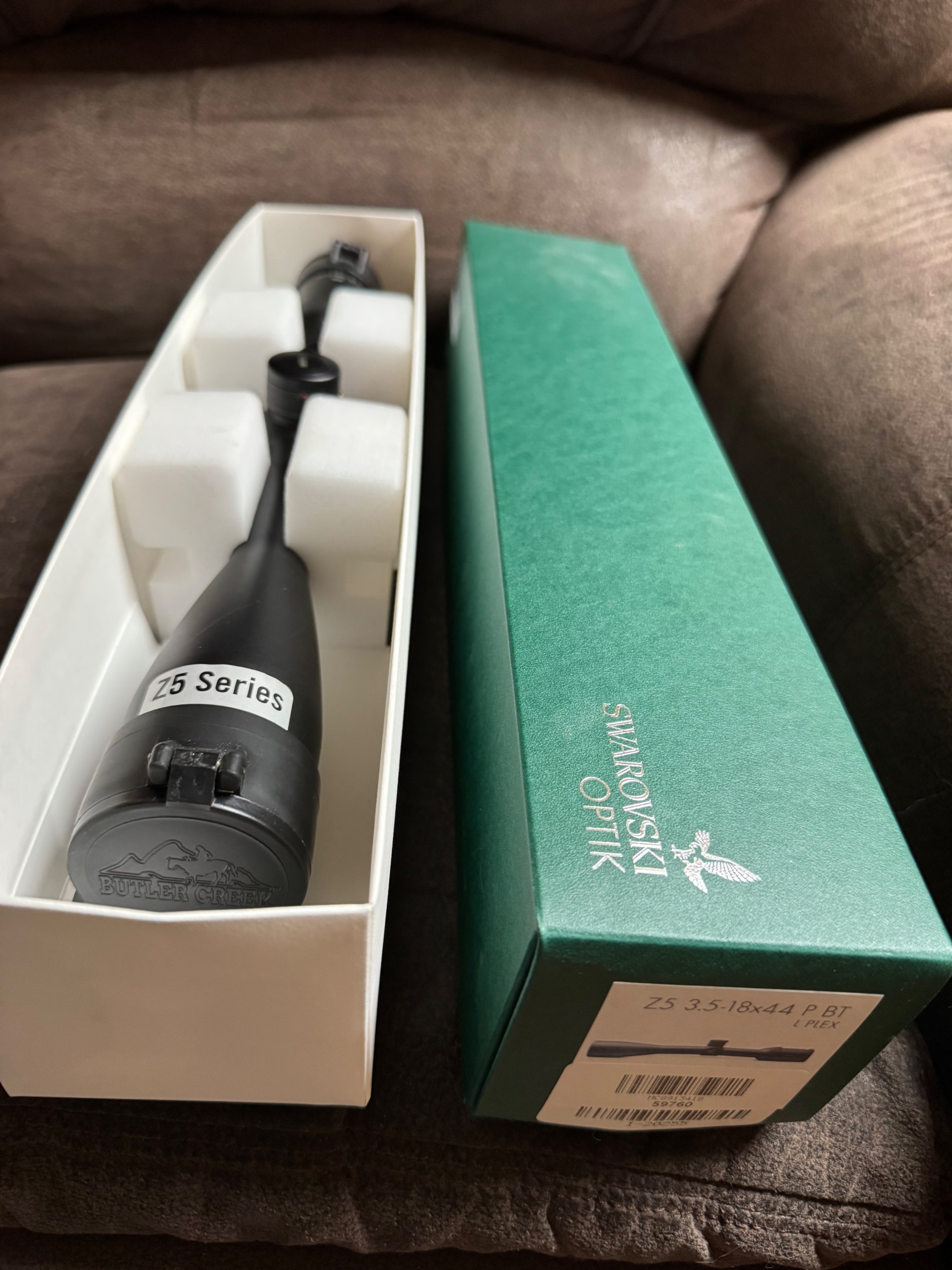 Photo of Swarovski 3.5-18-44 scope for sale