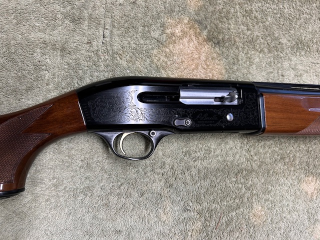Photo of Beretta A-302, Magnum, semi, excellent, 12G/3"/30", I will ship