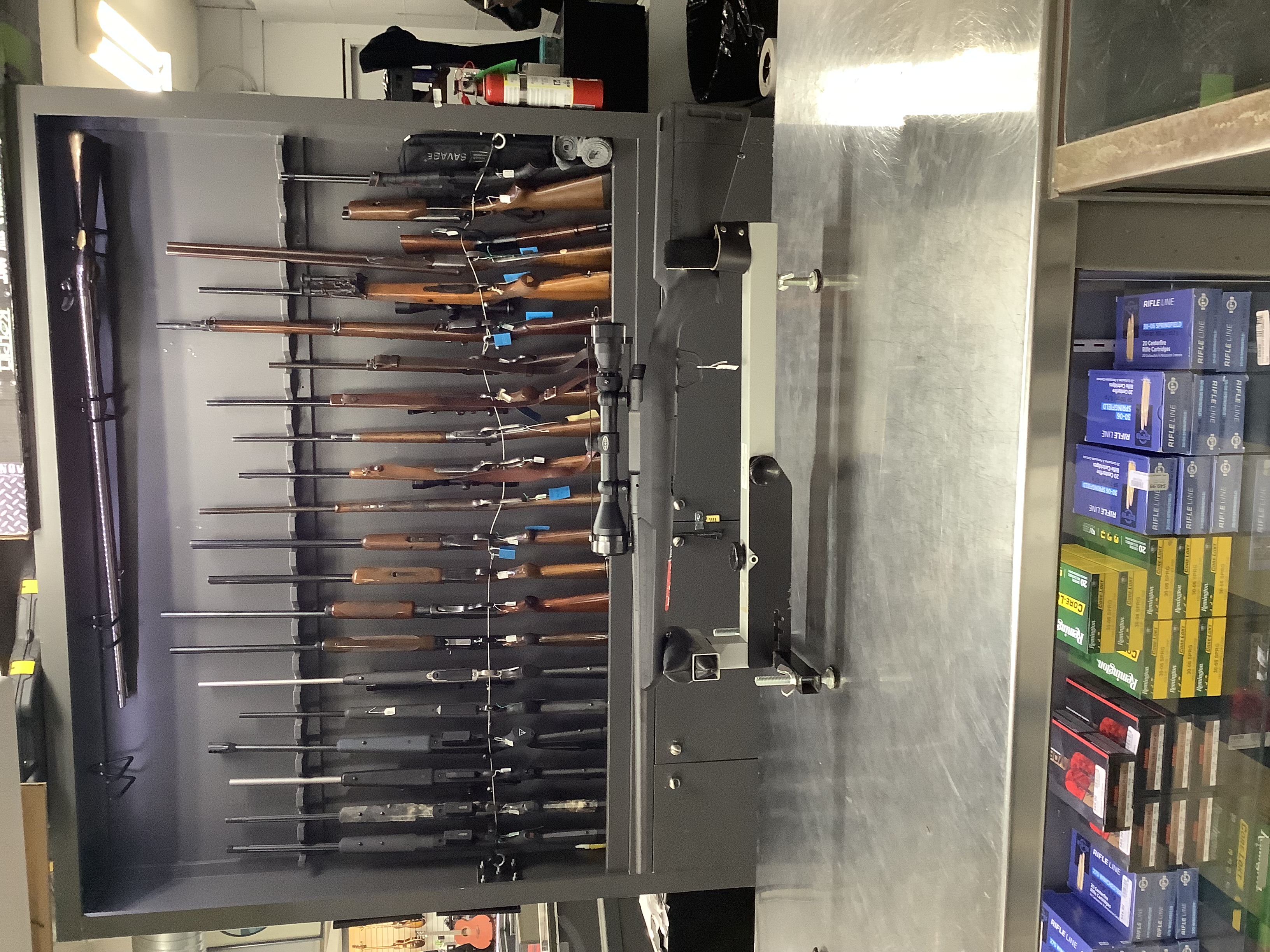 Photo of Savage Axis .243 WIN w/ Weaver Scope 