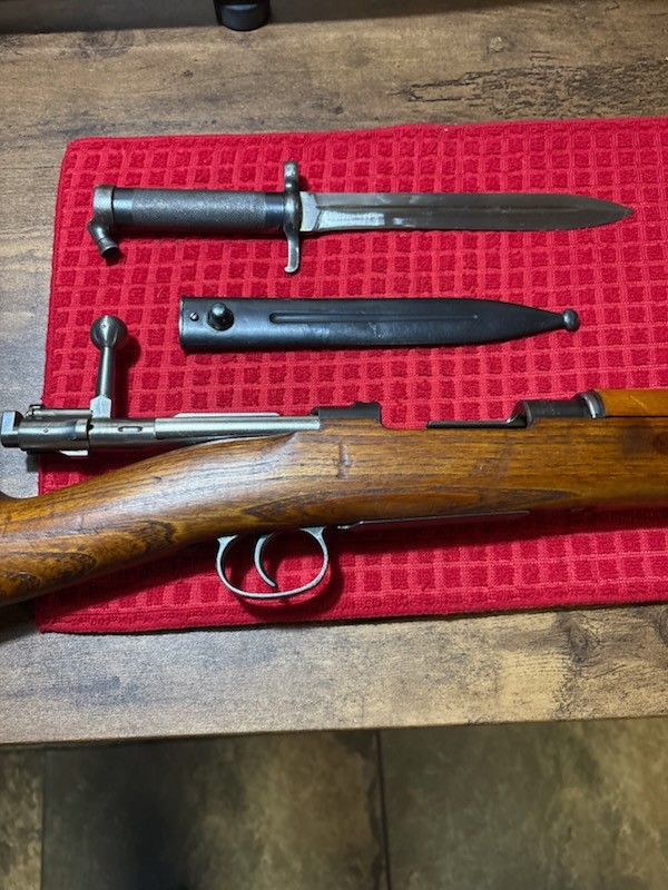 Photo of Original Mauser 96 in 6.5x55 with Bayonet