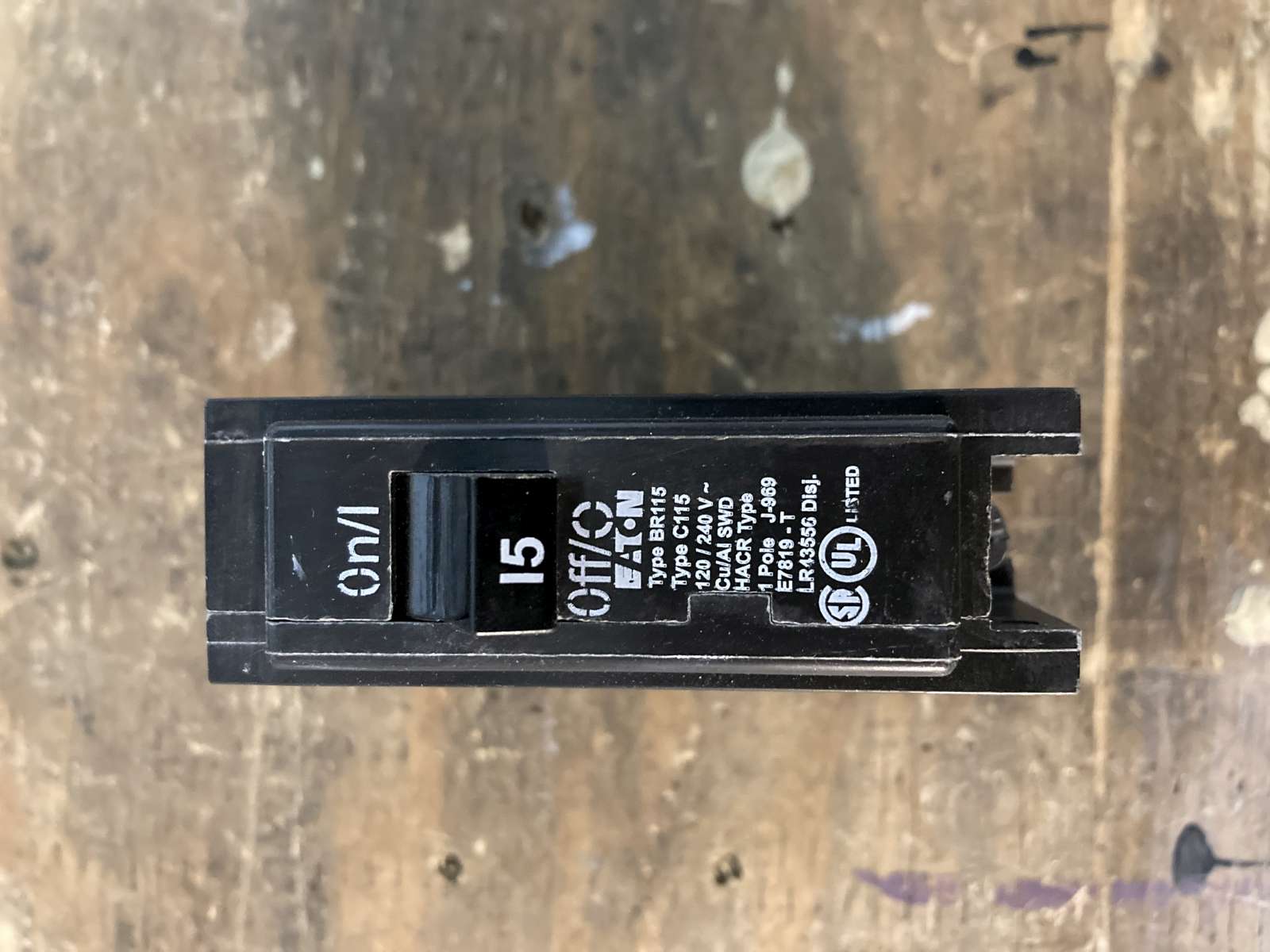 Photo of 15 Amp Cutler Hammer Single Pole Breaker