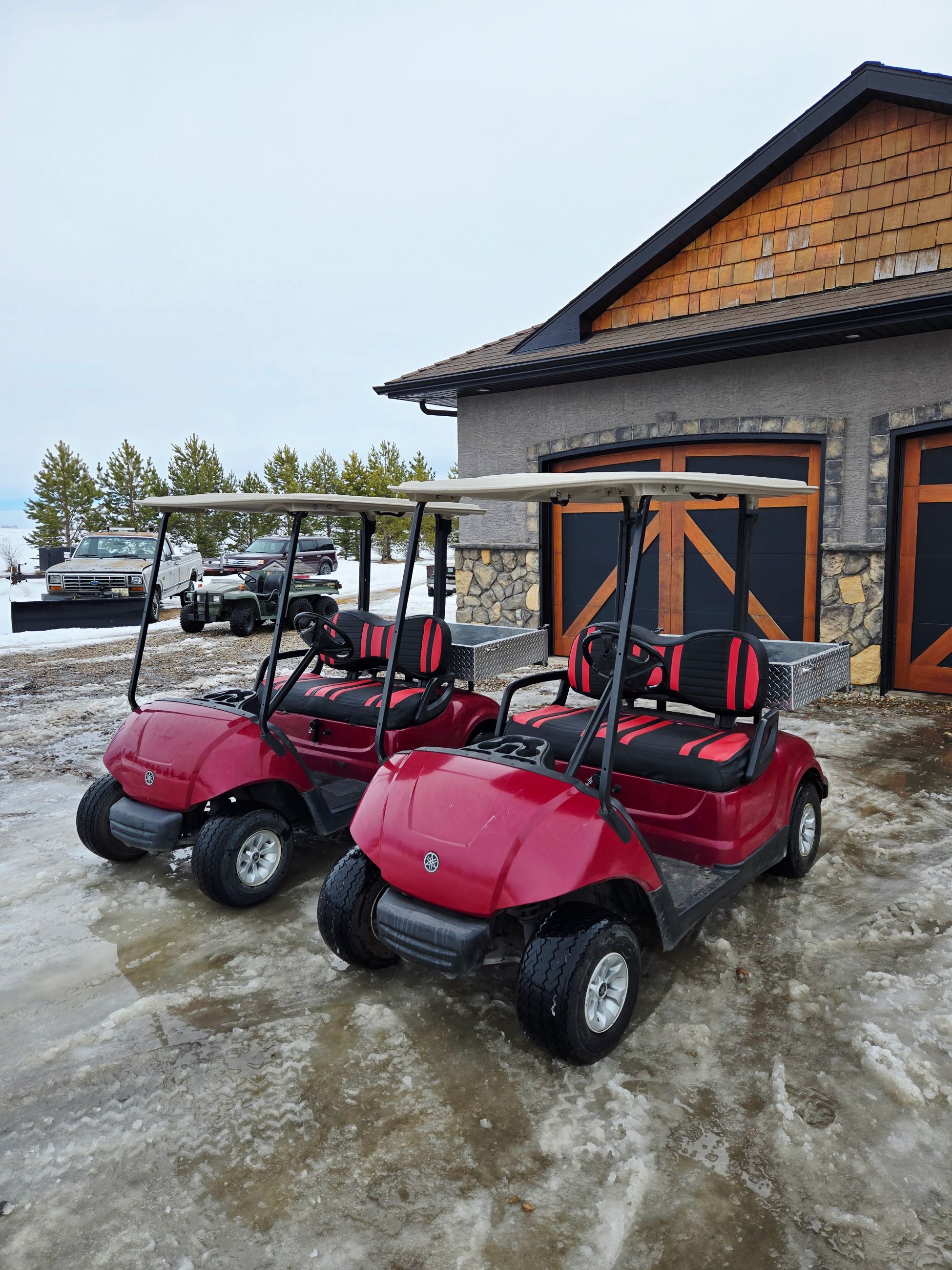 Photo of 2x 2011 Yamaha gas golf carts w/utility box 