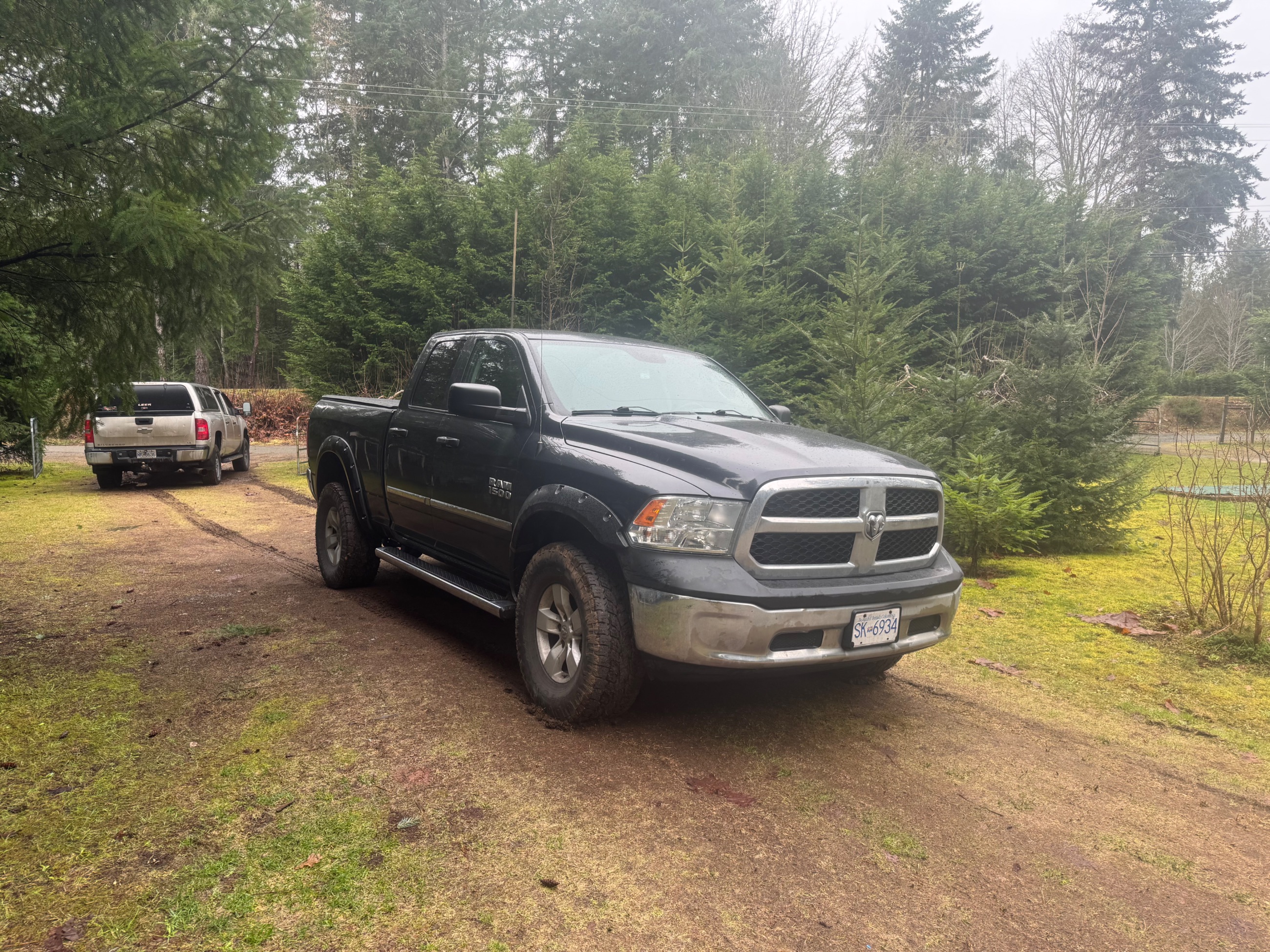 Photo of TRADE: 2018 Ram 1500 4x4 130km for Jeep/4x4 SUV.