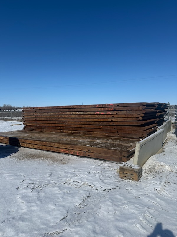 Photo of 8×30 Rig Mats – 200 Available – Grade B