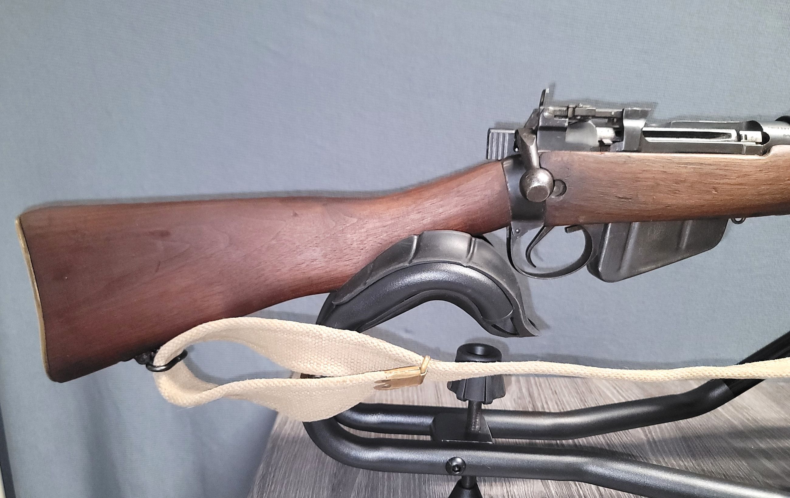 Photo of Rare Factory Error 1944 ROF Maltby Enfield No4 Mk1* 303 Full Original Wood Matching Serials