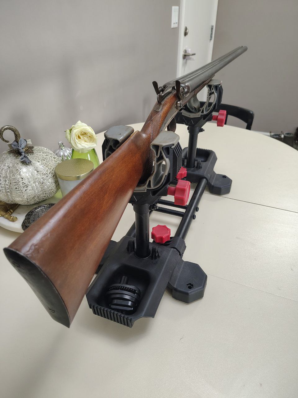 Photo of The Liege United Arms Co. Ltd. Belgium shotgun model Dominion 12GA