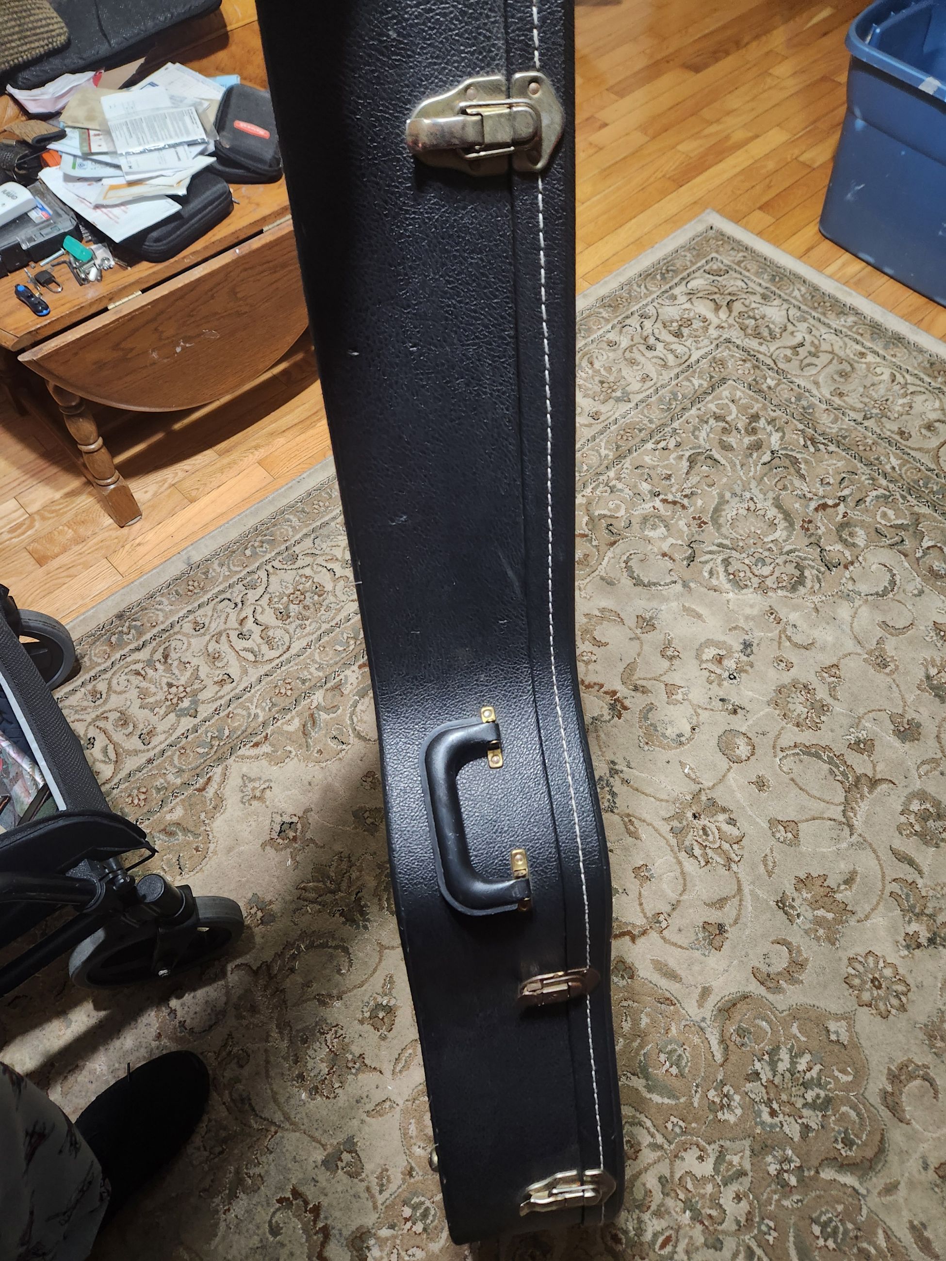 Photo of Acoustic Guitar 