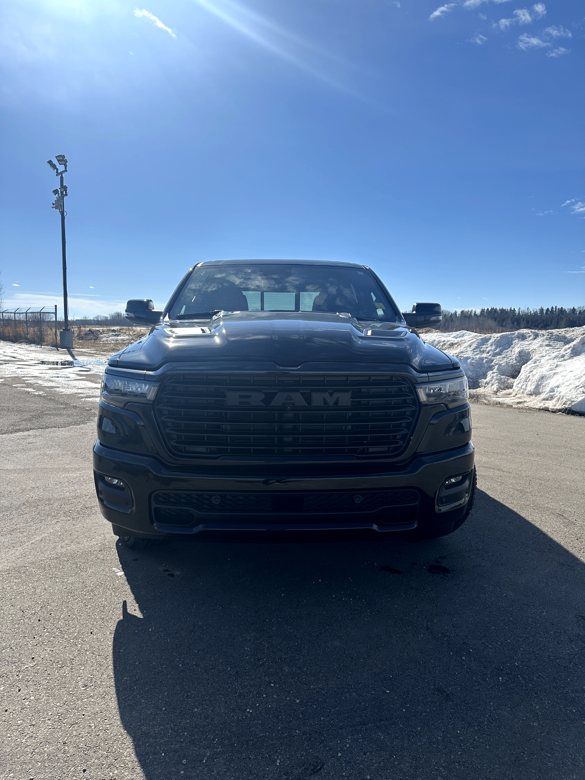 Photo of 26 RAM Sport HEMI