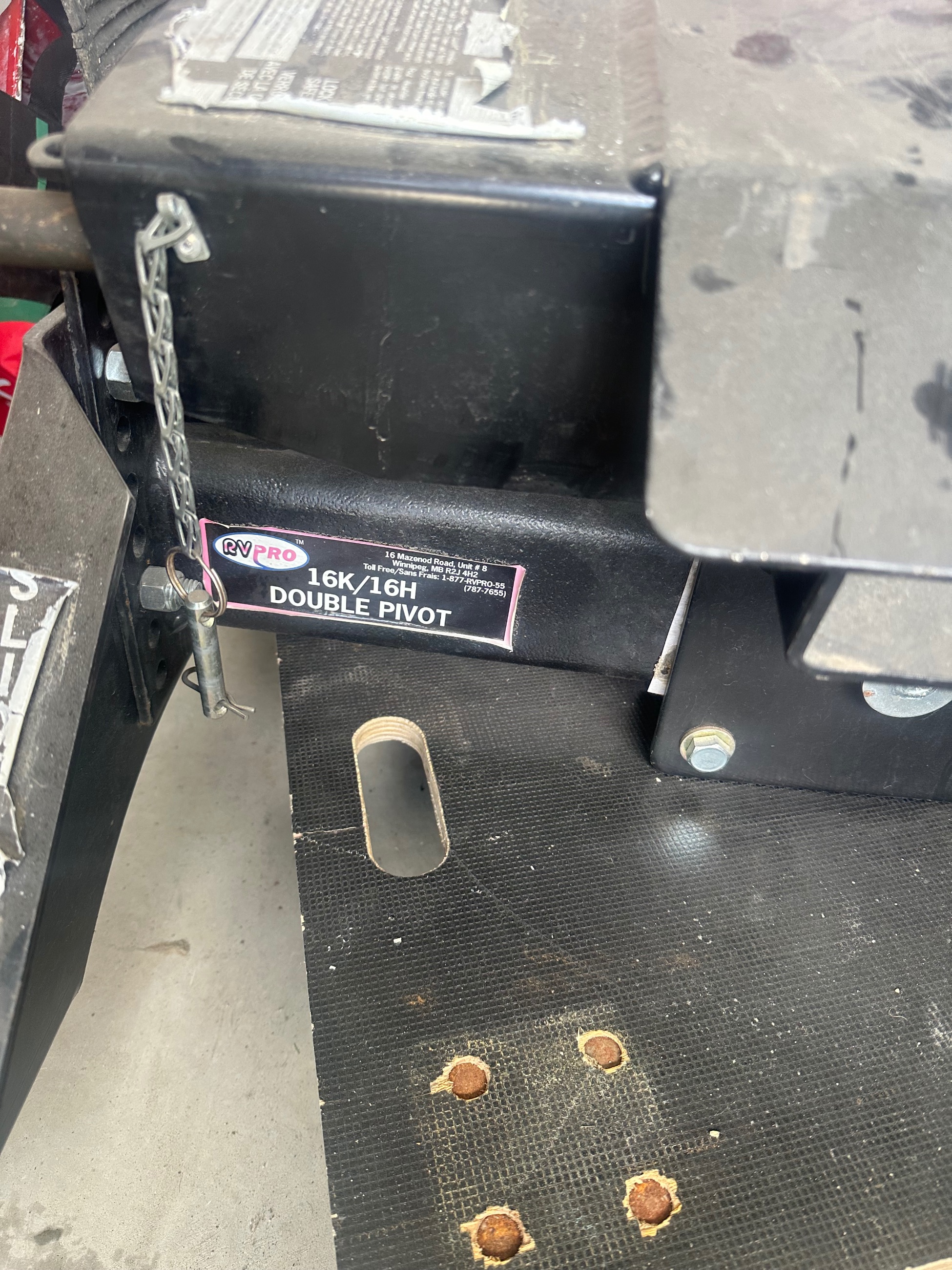 Photo of 5th wheel hitch