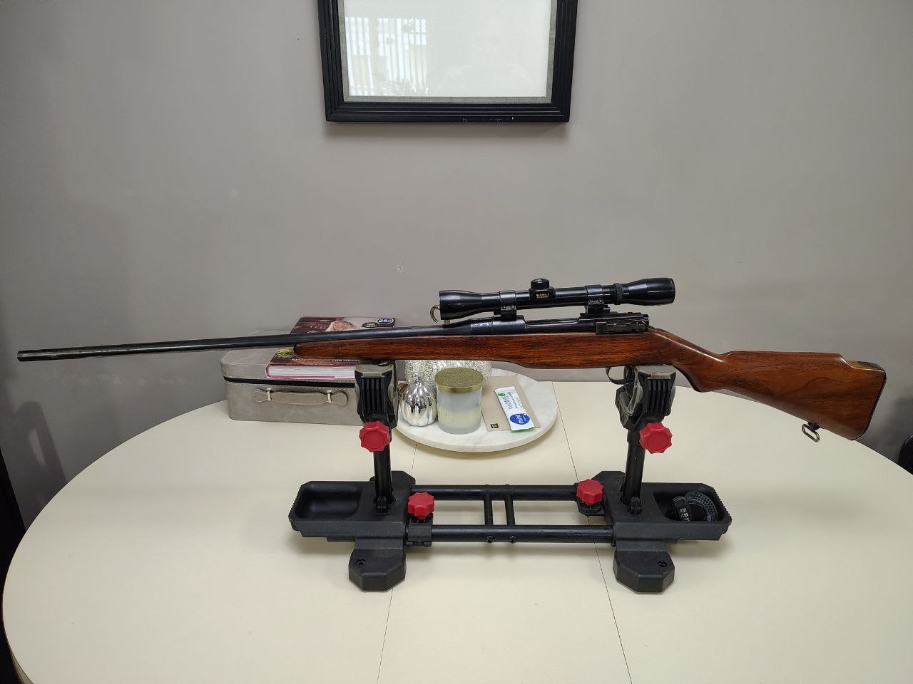 Photo of Enfield P14 made by Winchester Cal. 303 Brit.