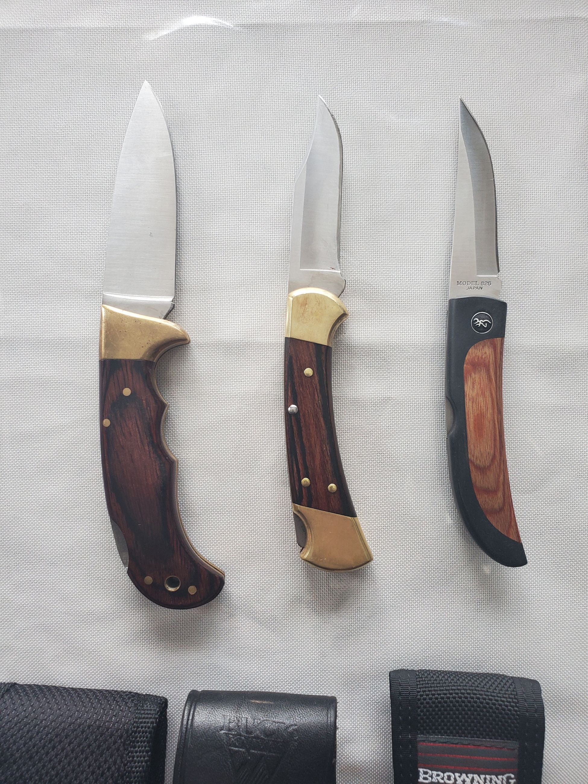 Photo of Three folding knifes to go