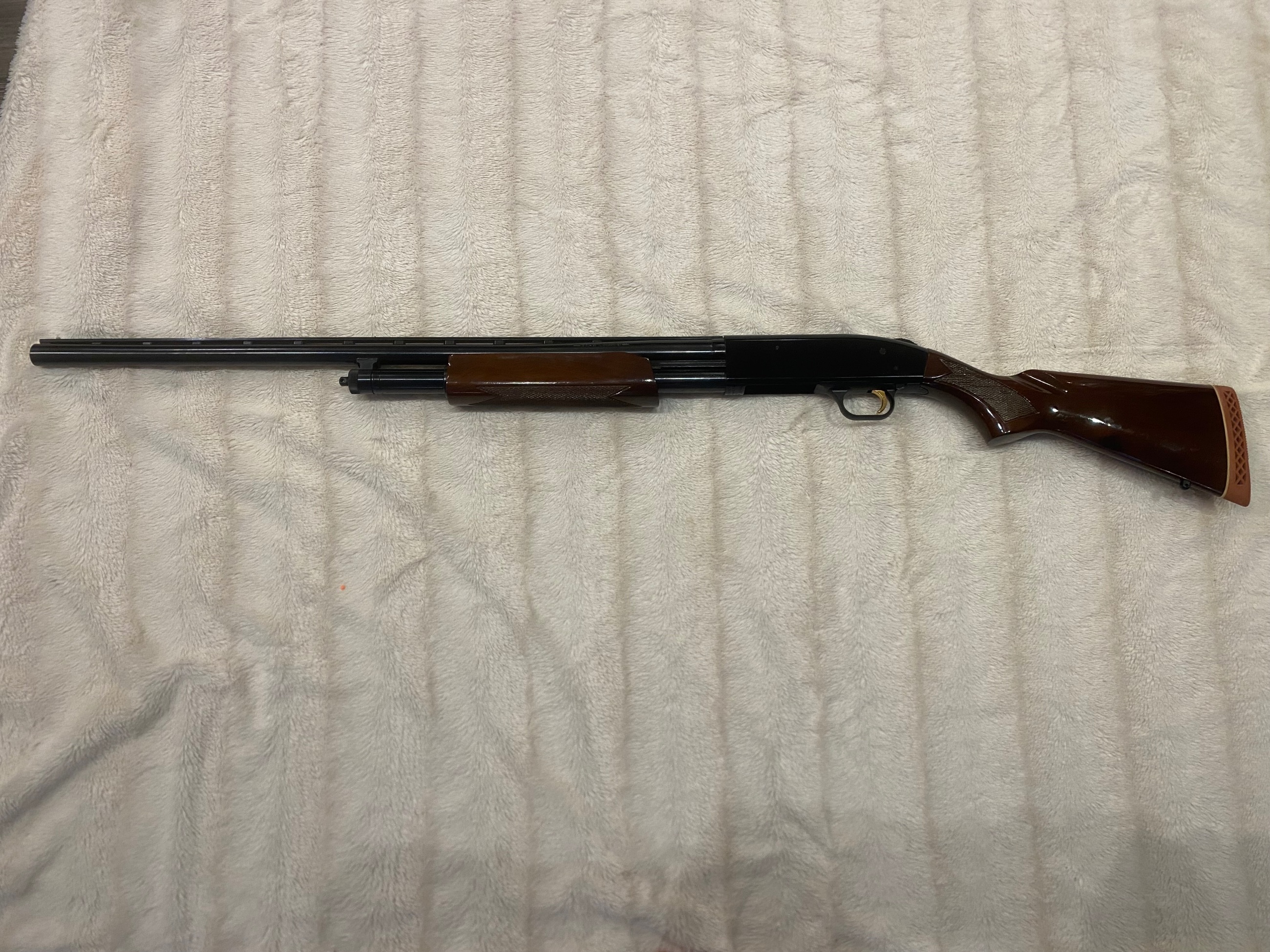 Photo of Mossberg 500 Classic 12 Gauge 