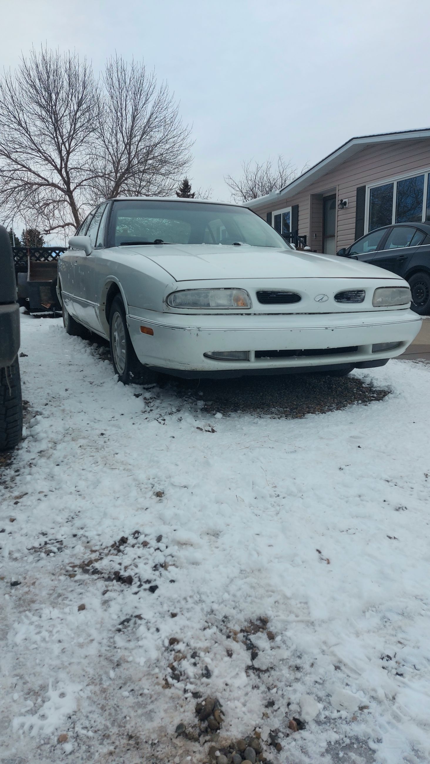 Photo of 1997 Oldsmobile 88LS