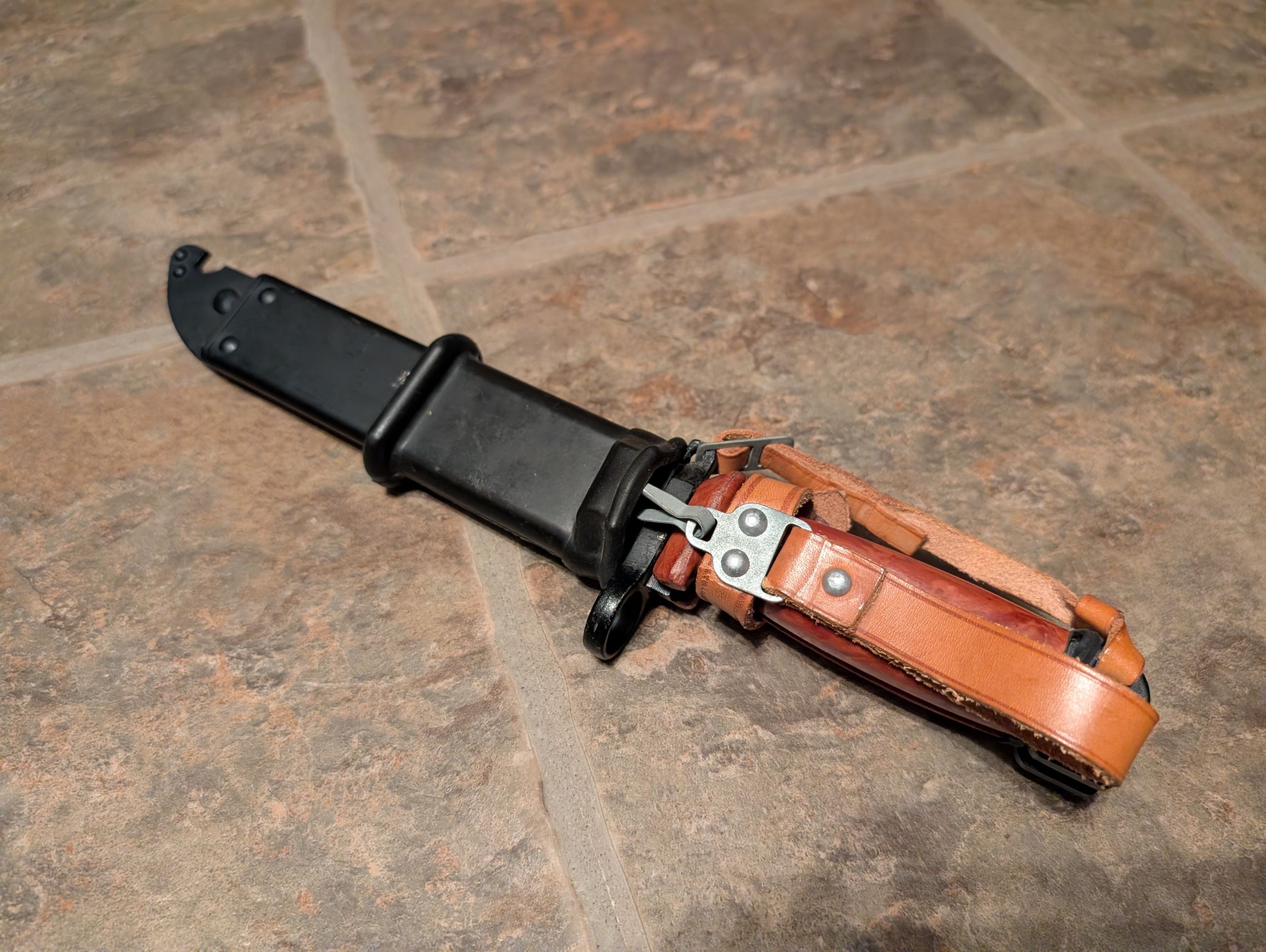 Photo of Polish AKM Type II Bayonet