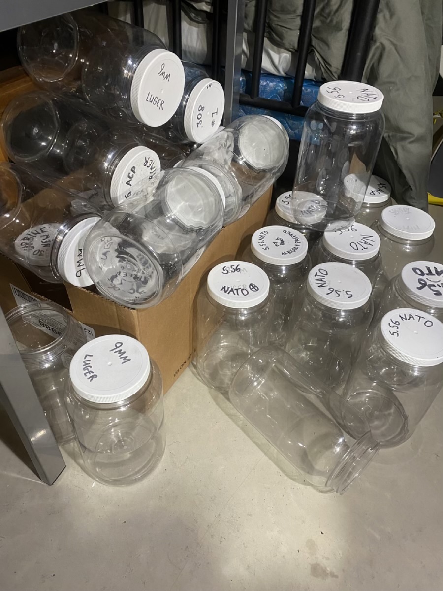 Photo of 25 x 1GALLON RUGGED PLASTIC JARS WITH LIDS. 