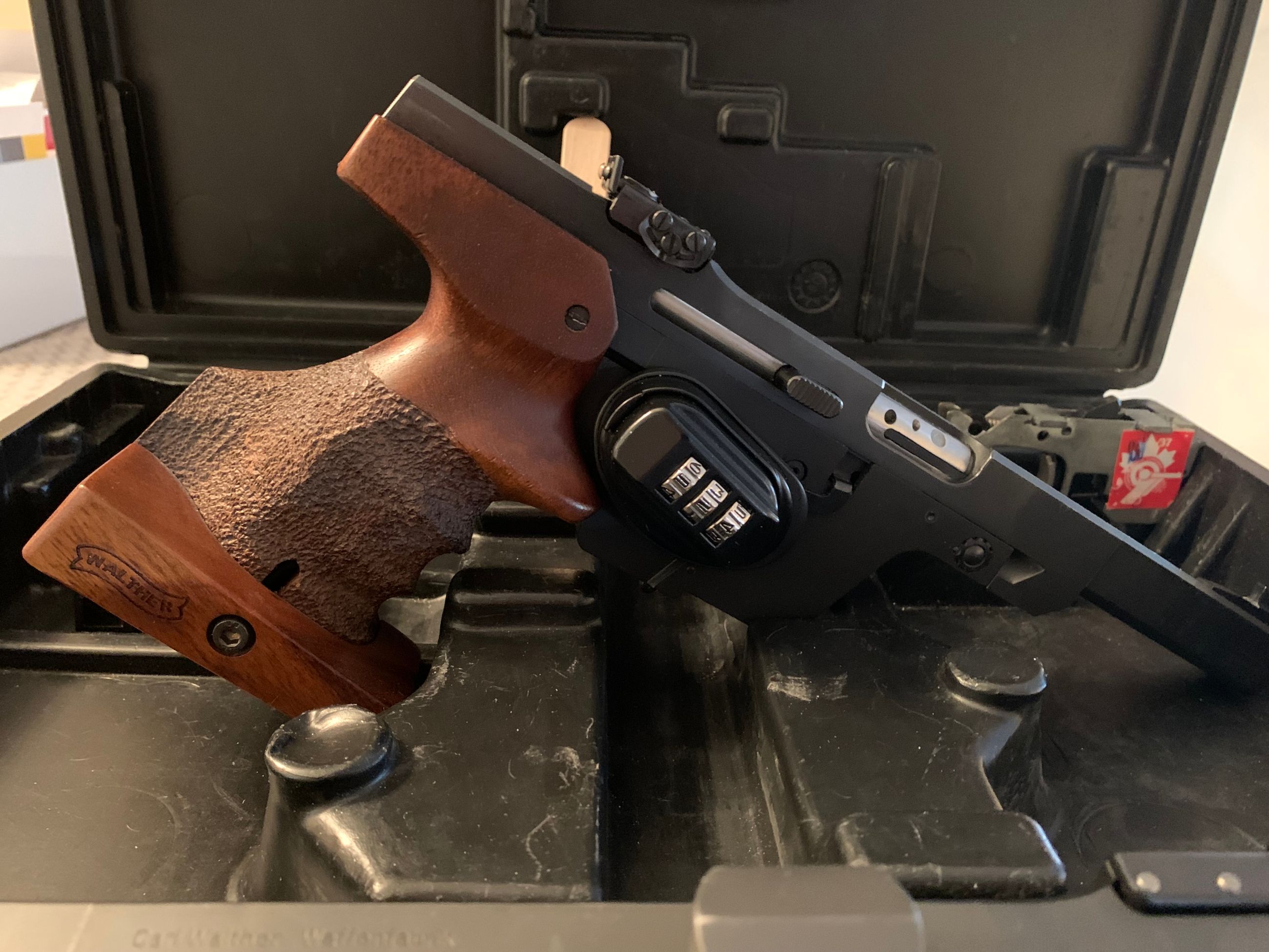 Photo of WALTHER 22lr./.32 TARGET PISTOL...PRISTINE CONDITION