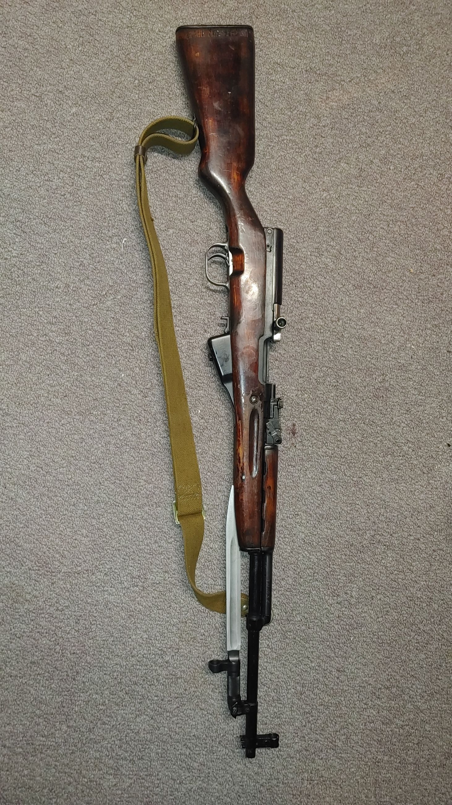 Photo of  laminated Russian SKS      Ottawa **** Pending