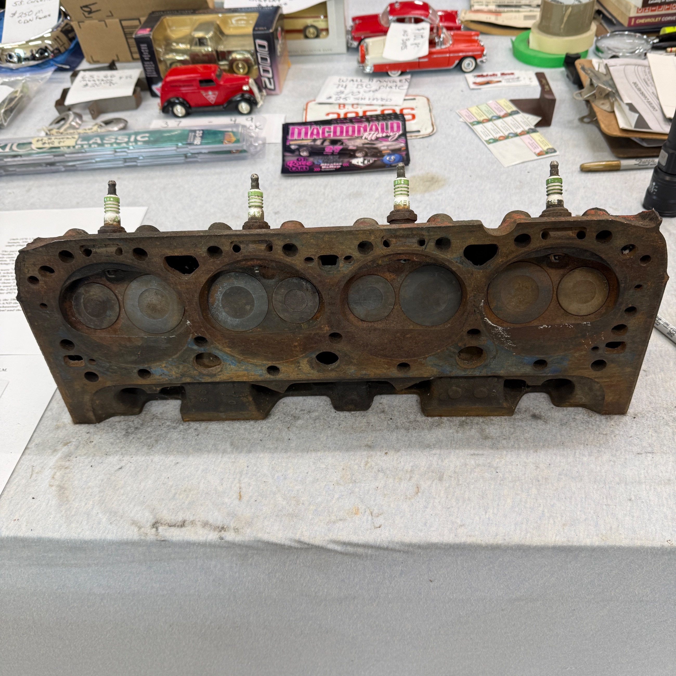 Photo of Chevy small block head 69-70 "370"