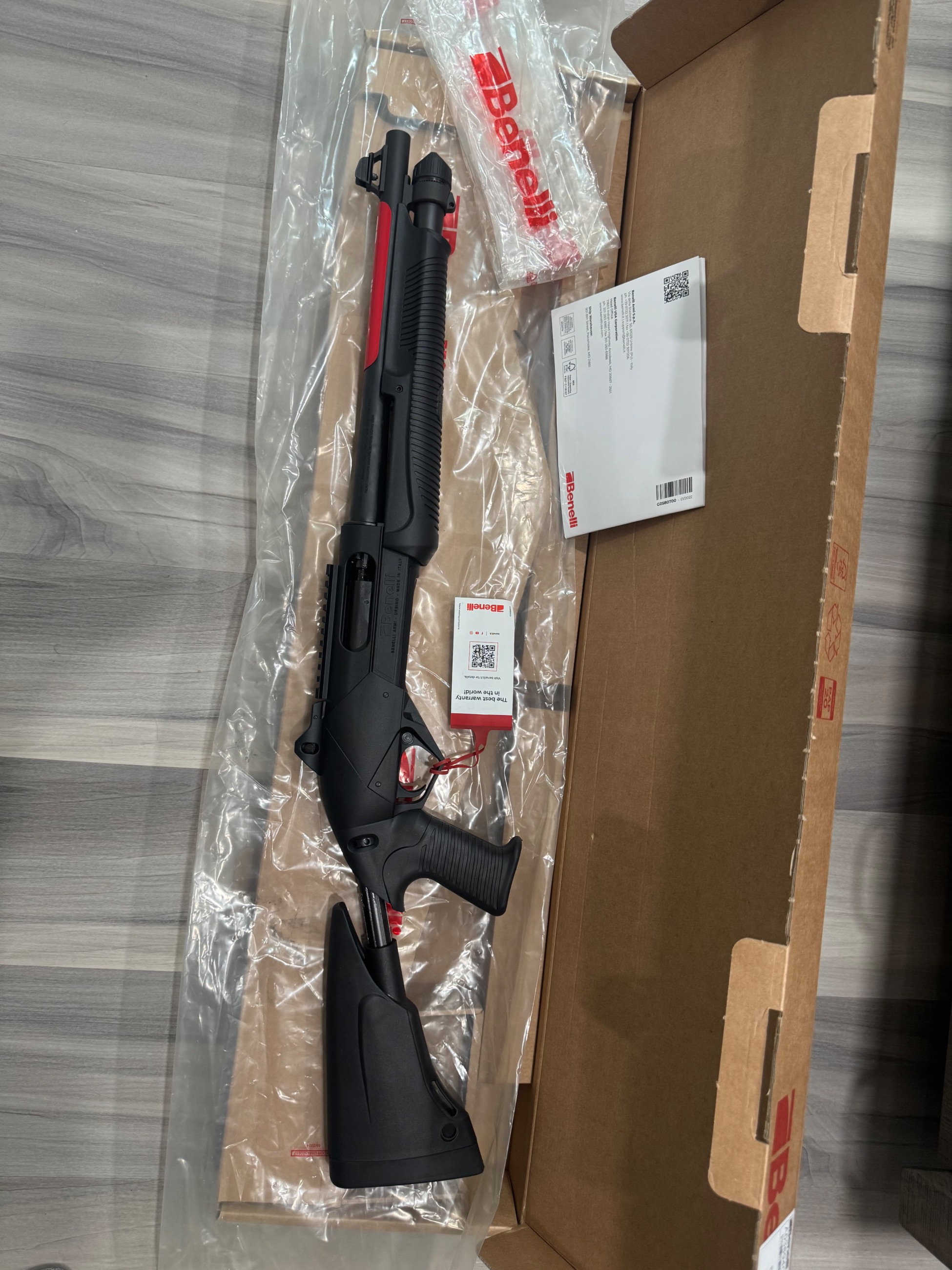 Photo of Benelli SuperNova Tactical 12 Ga, 14.5" Barrel 3.5" Chamber Telescoping Stock Unfired.