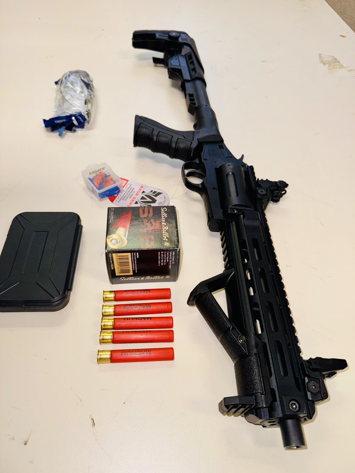 Photo of TR 410 tactical revolver shotgun 410 Gauge 